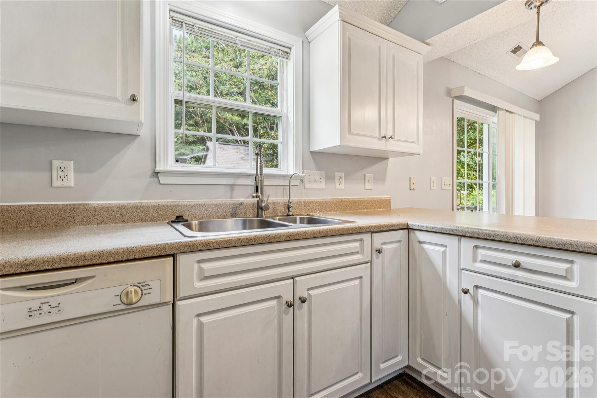 2030 Mallard Creek Drive 6 Property Photo 18