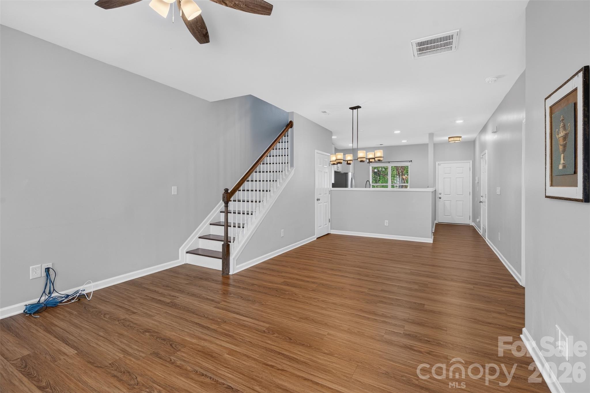 13904 Singleleaf Lane Property Photo 9
