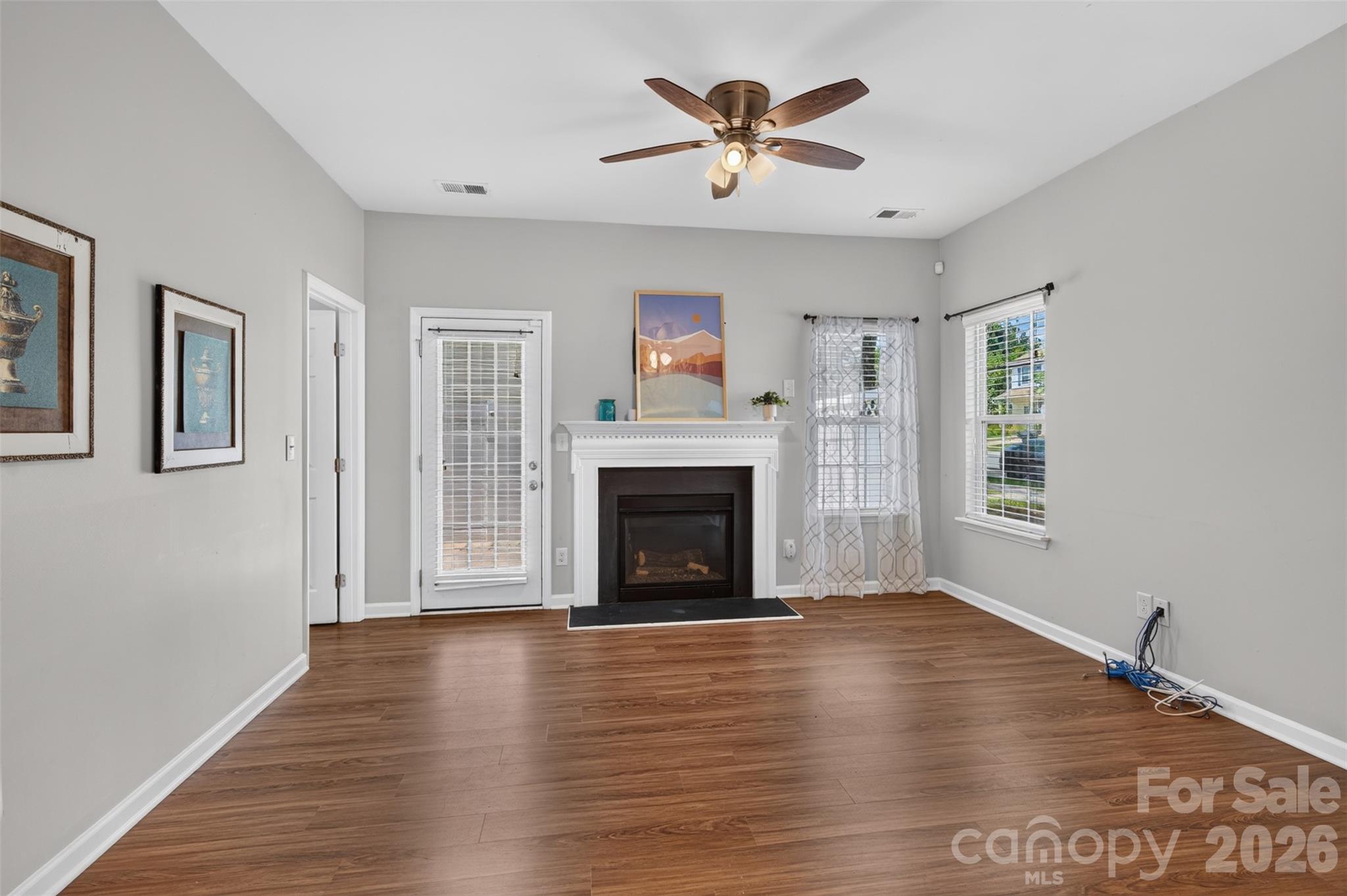 13904 Singleleaf Lane Property Photo 11