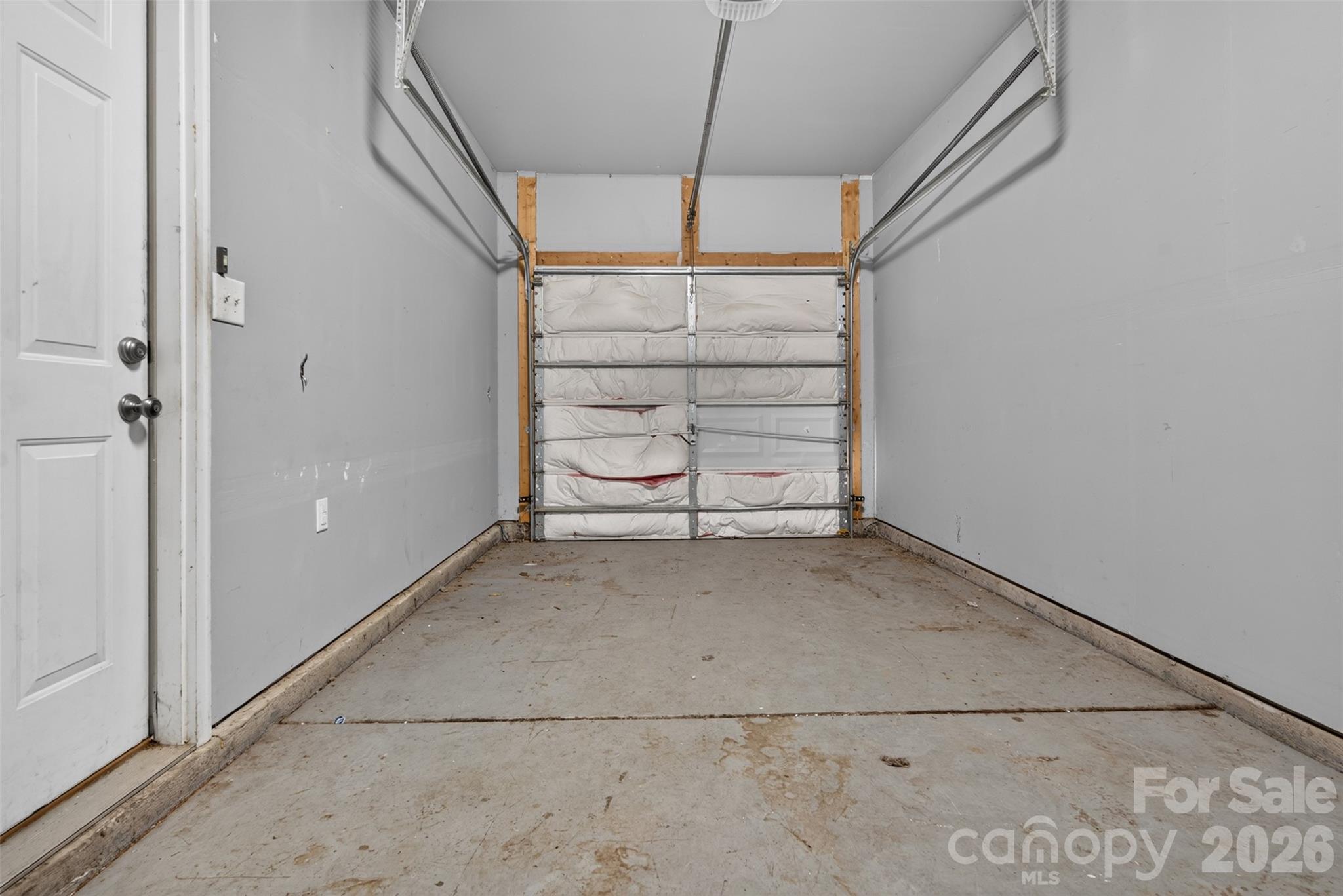13904 Singleleaf Lane Property Photo 32