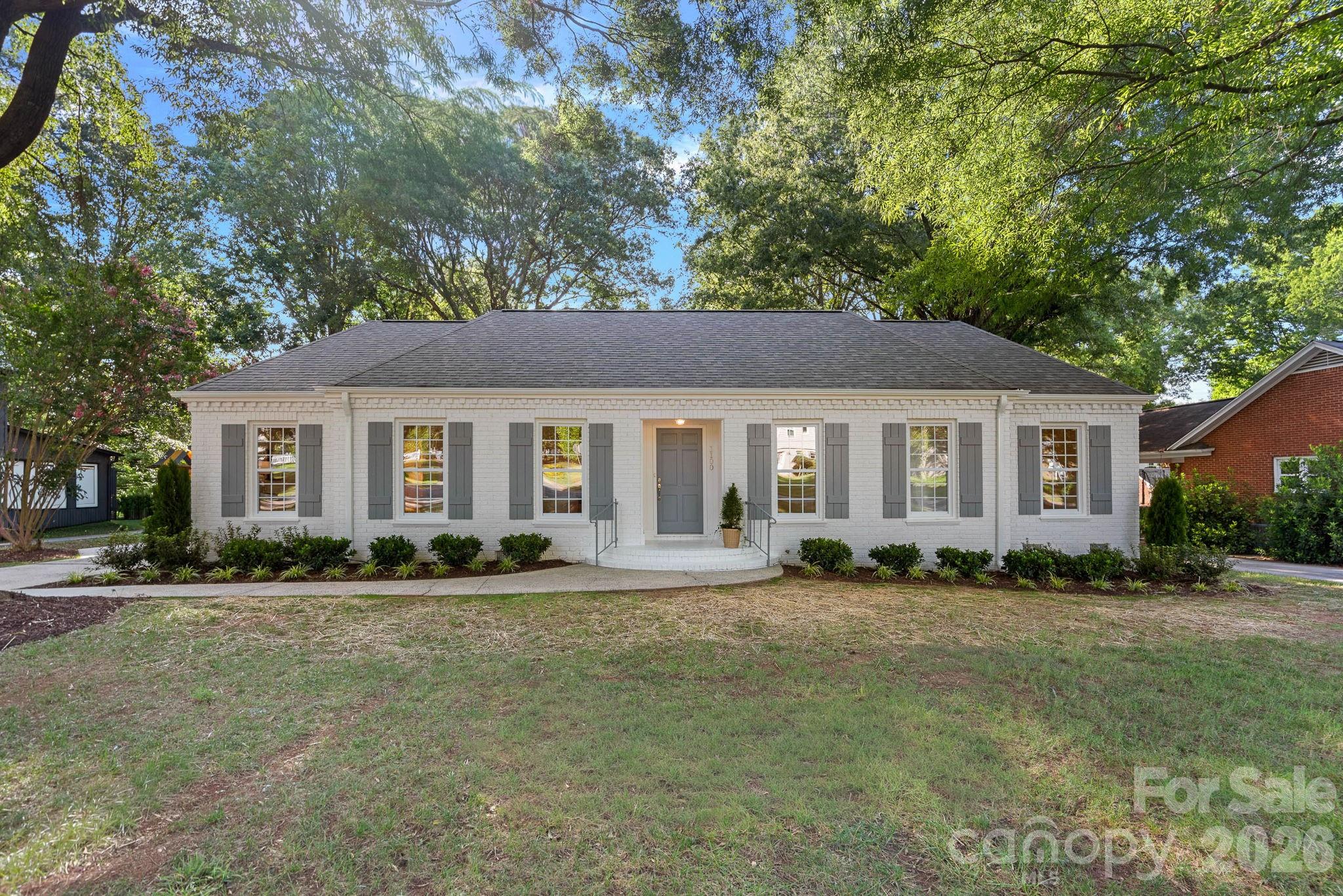 1100 Braeburn Road Property Photo 1