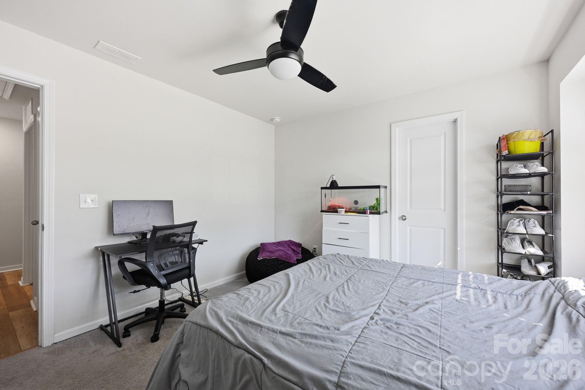 328 Kennerly Center Drive Property Photo 29