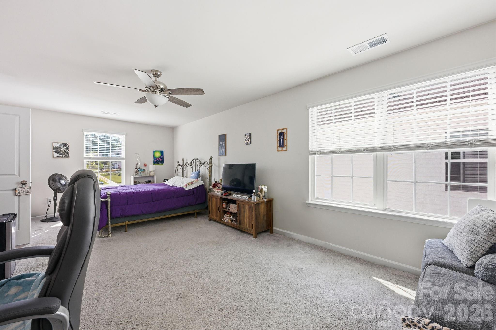 328 Kennerly Center Drive Property Photo 32