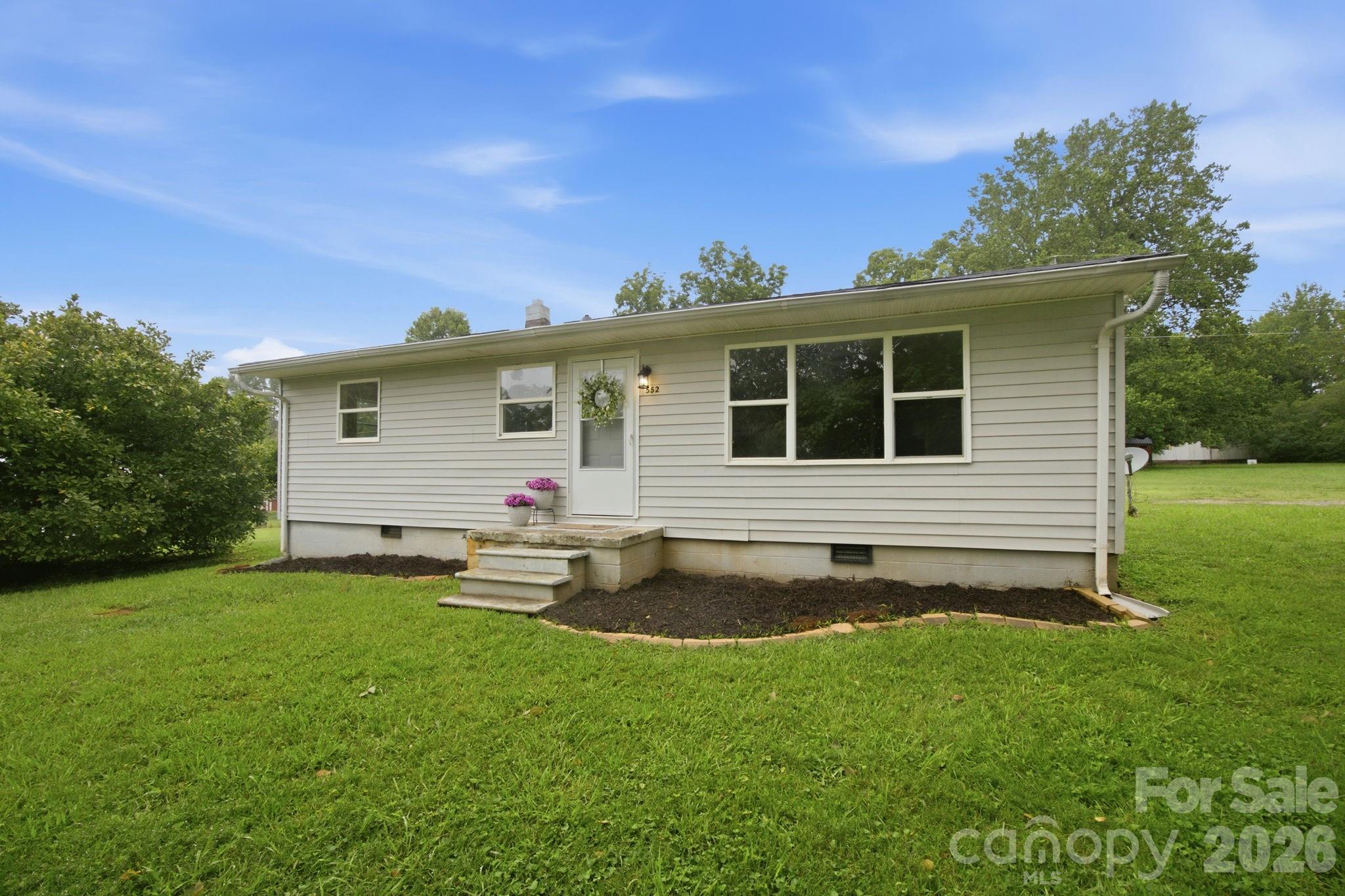 552 Old Nc 277 Road Property Photo 2