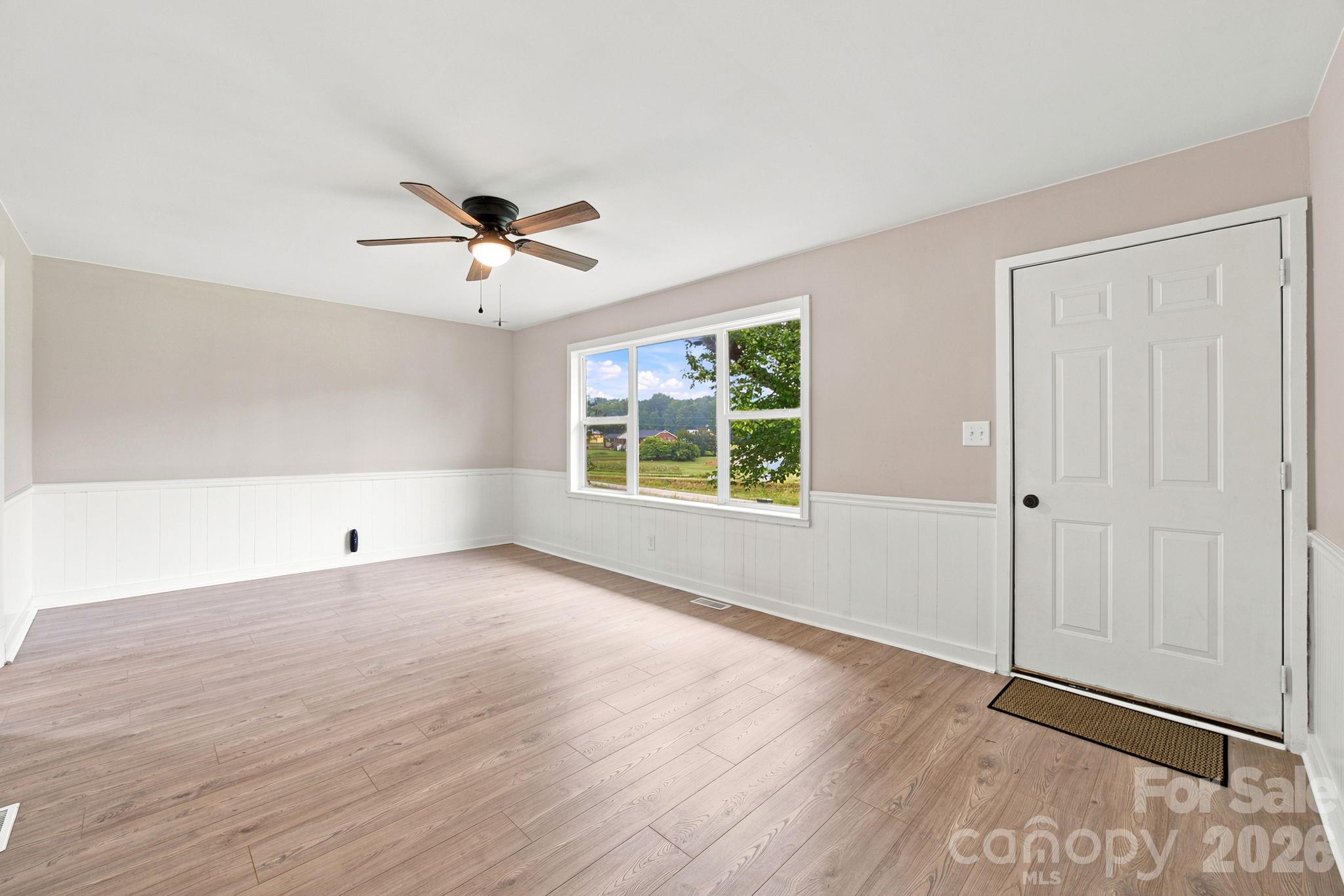552 Old Nc 277 Road Property Photo 4