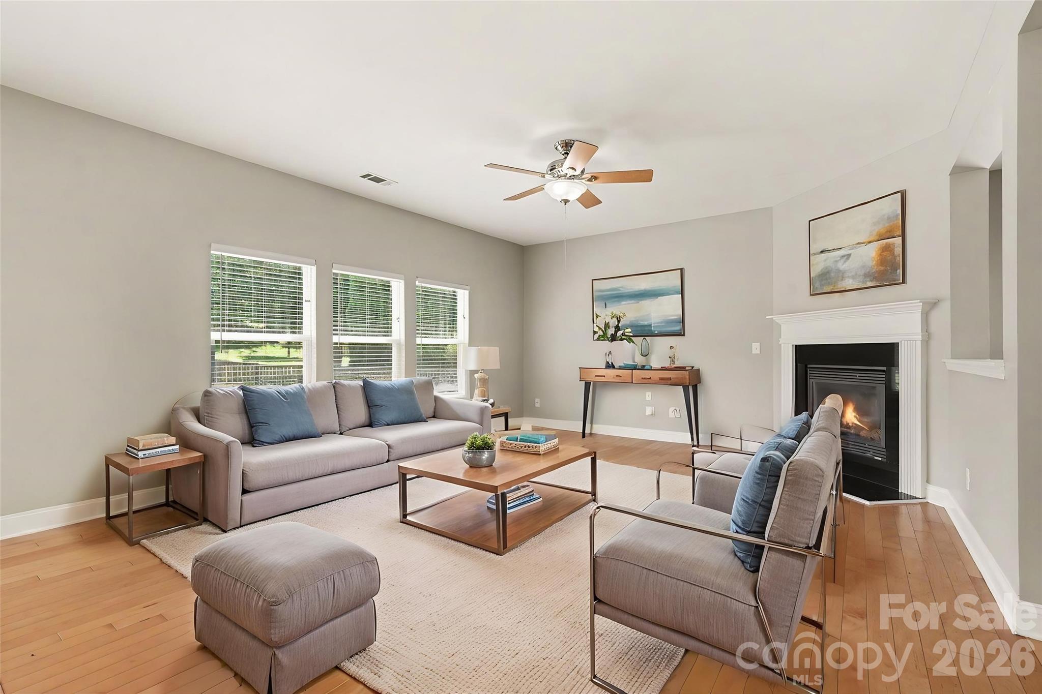 9228 Seamill Road Property Photo 6