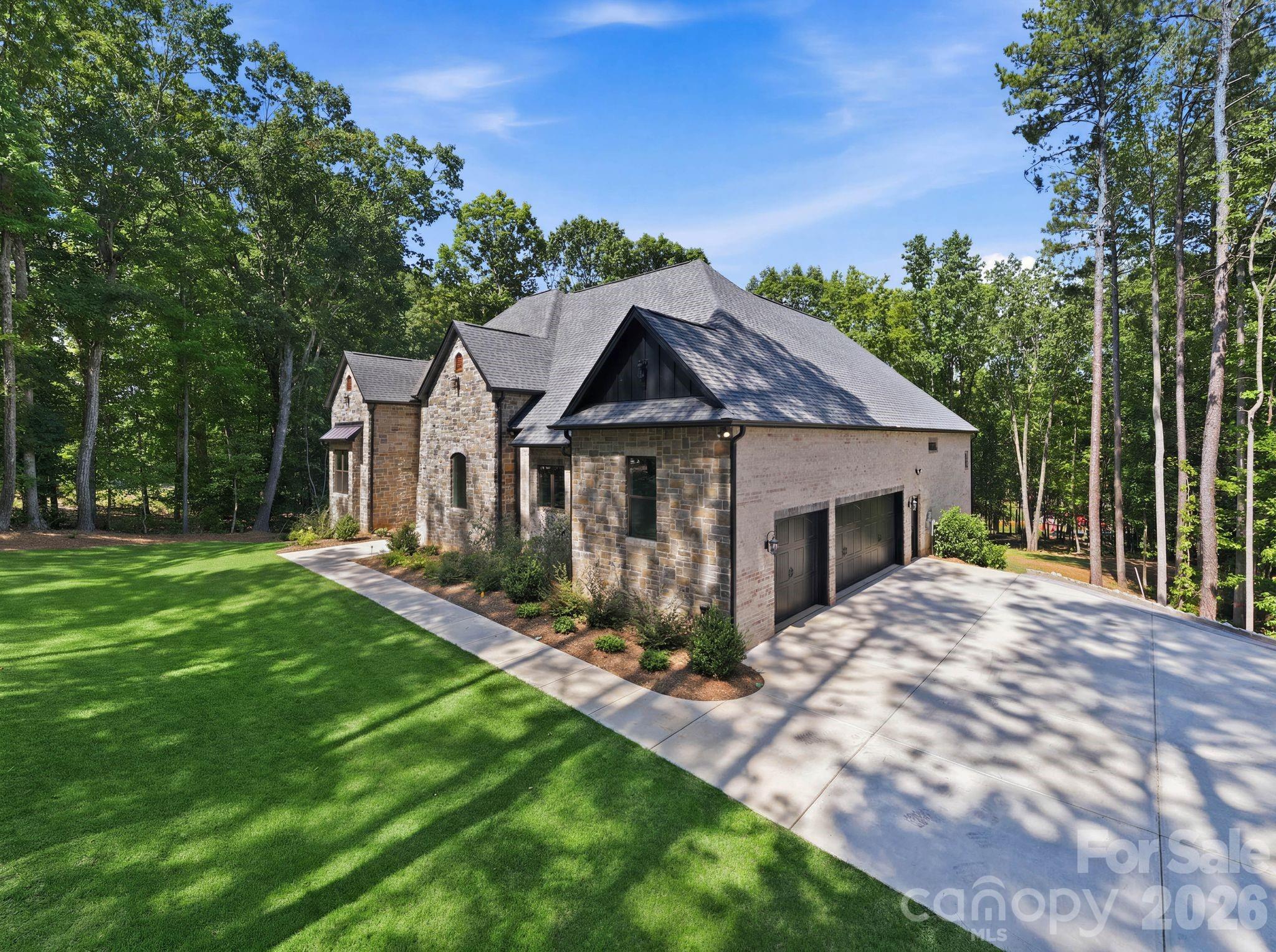 4028 Spindrift Cove Drive Property Photo 8