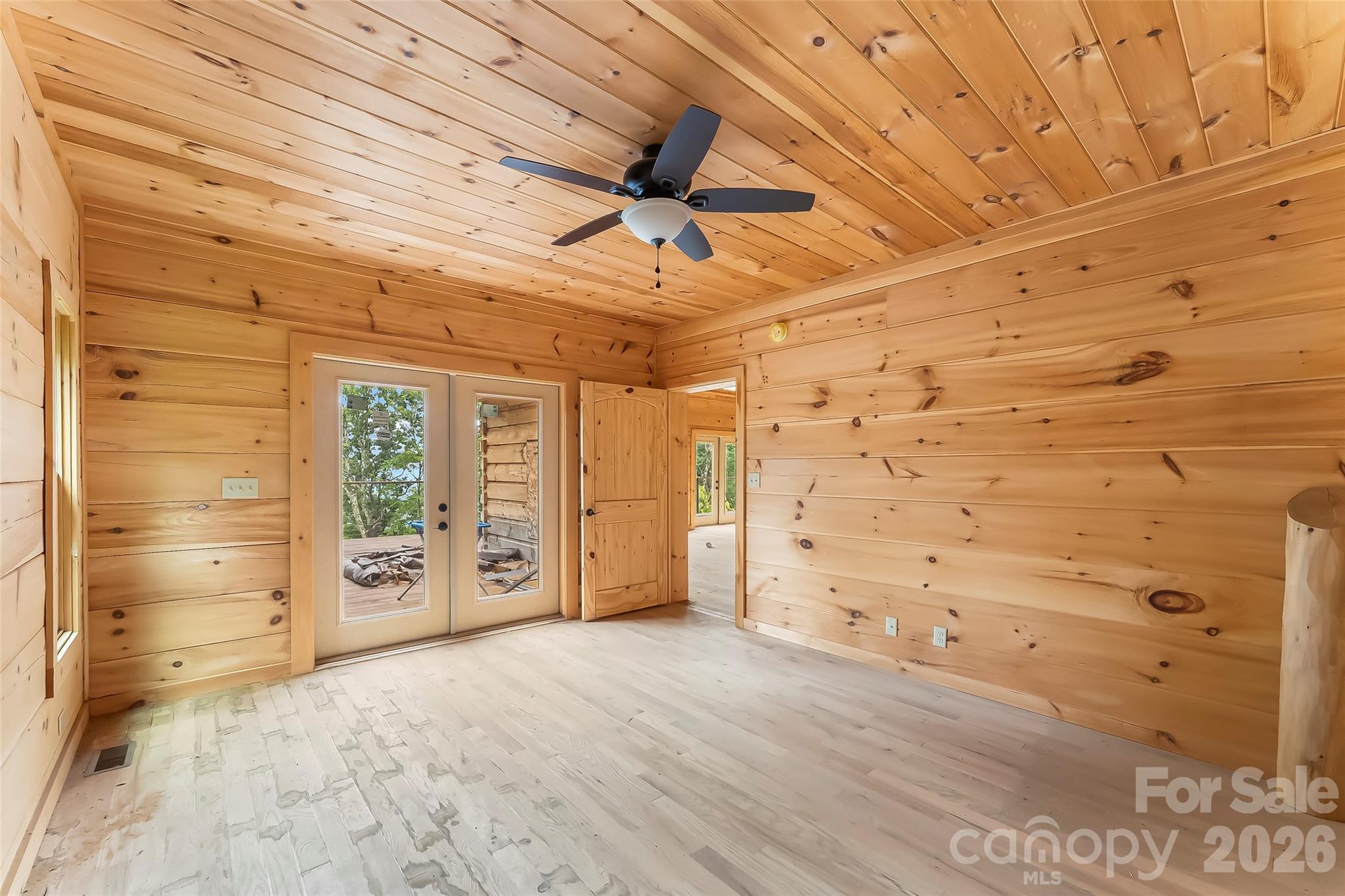 266 Potomac Falls Drive Property Photo 21