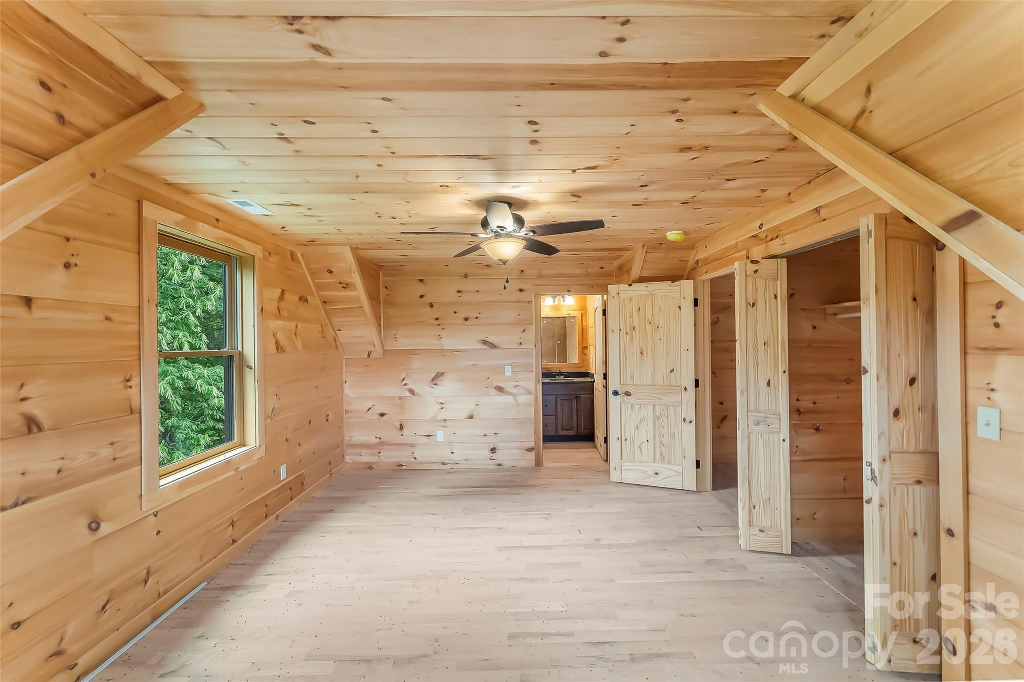 266 Potomac Falls Drive Property Photo 29