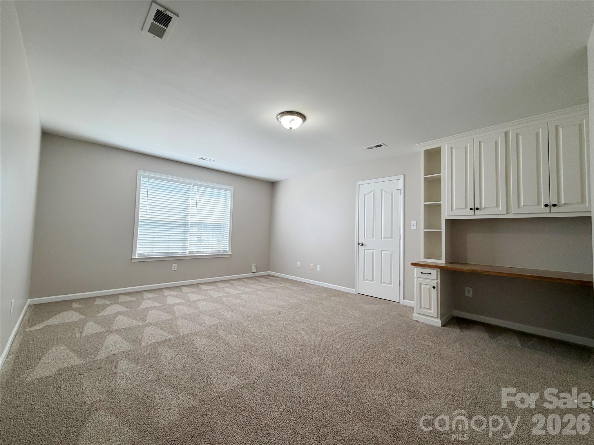 15035 Annan Court Property Photo 12