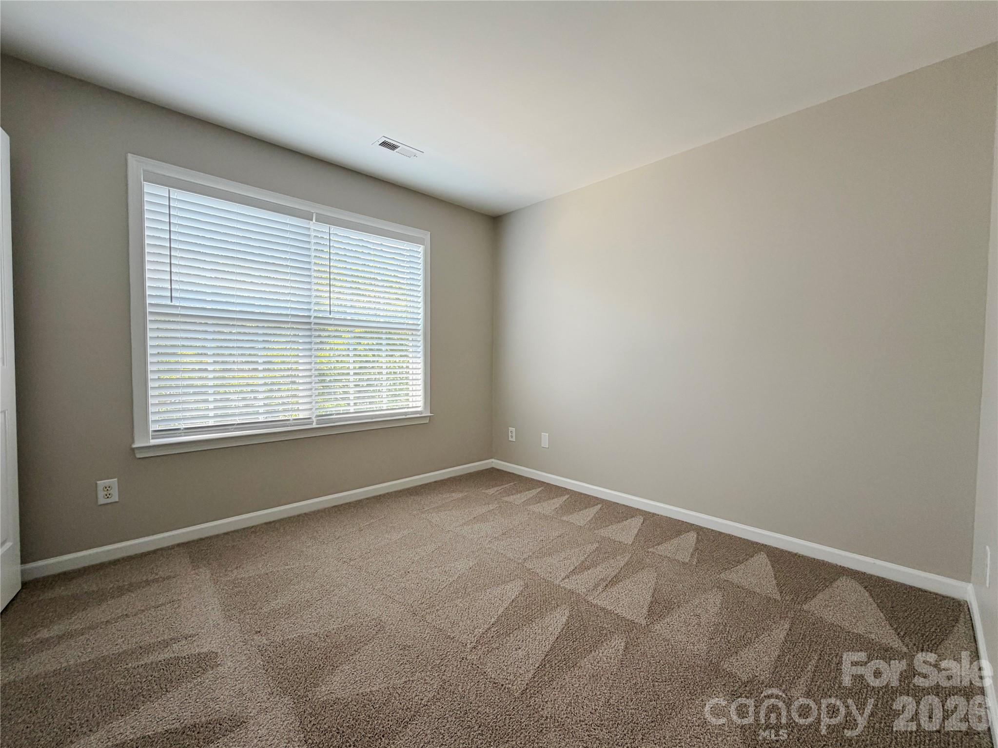 15035 Annan Court Property Photo 22