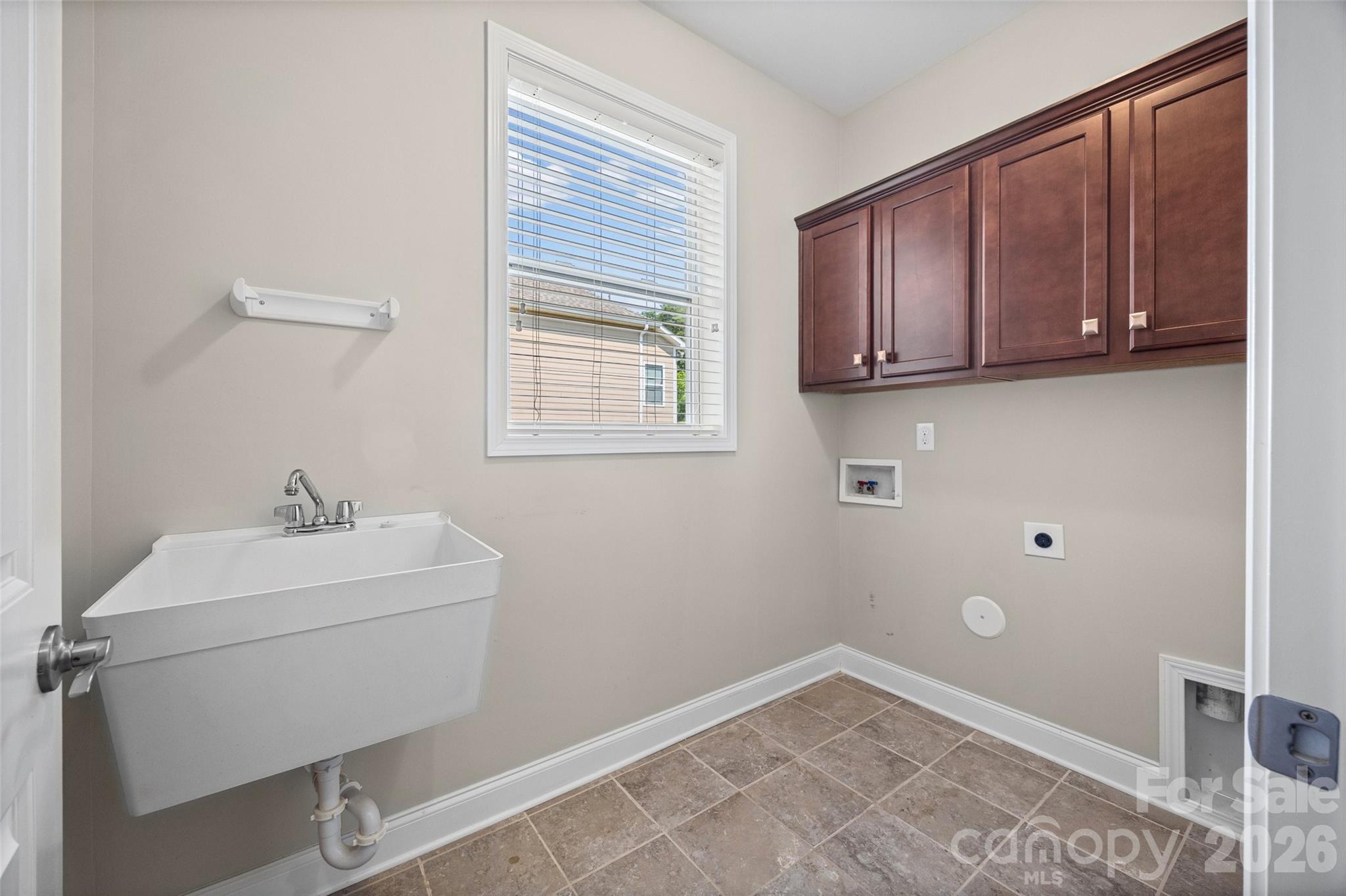 5218 Casper Drive Property Photo 19