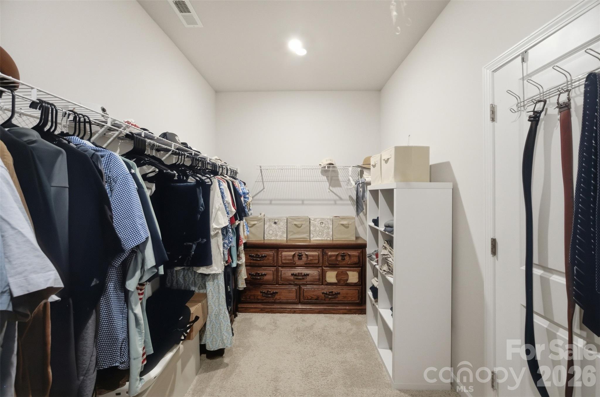 2943 Parkwest Drive Property Photo 16