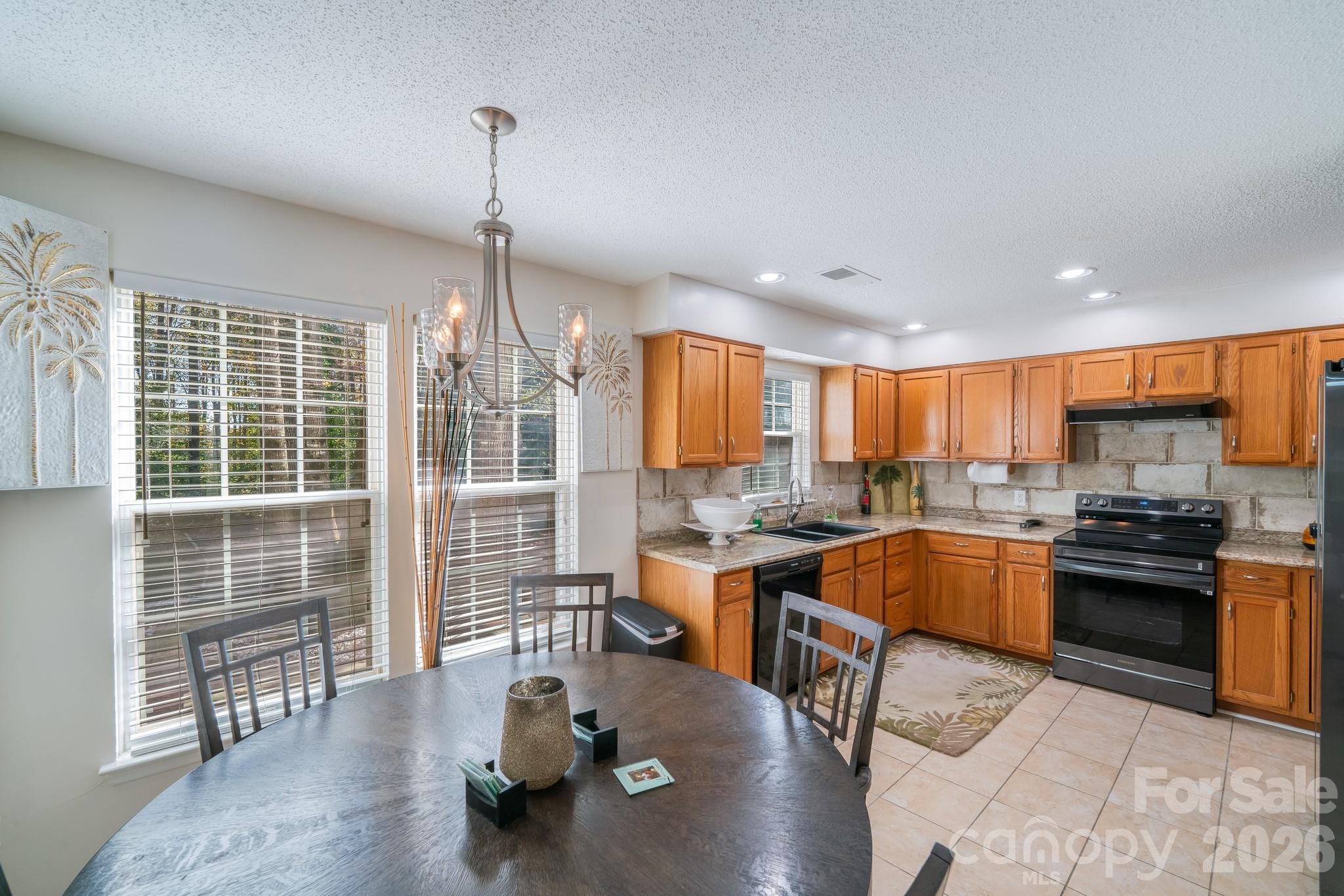6101 Skyline Drive Property Photo 19