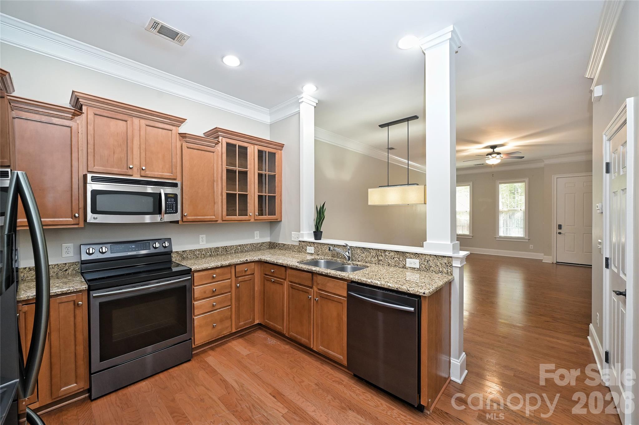 5732 Village Drive Property Photo 11