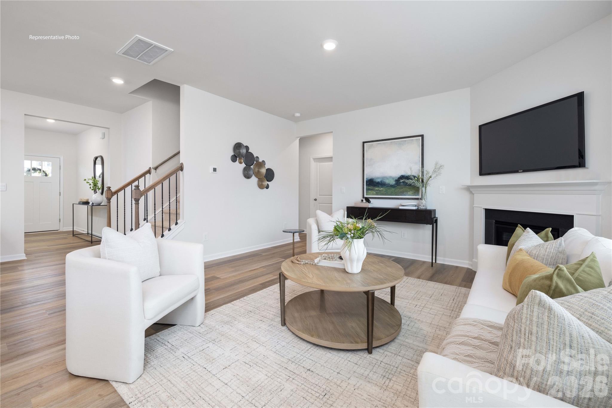 2027 Moorside Court Property Photo 13