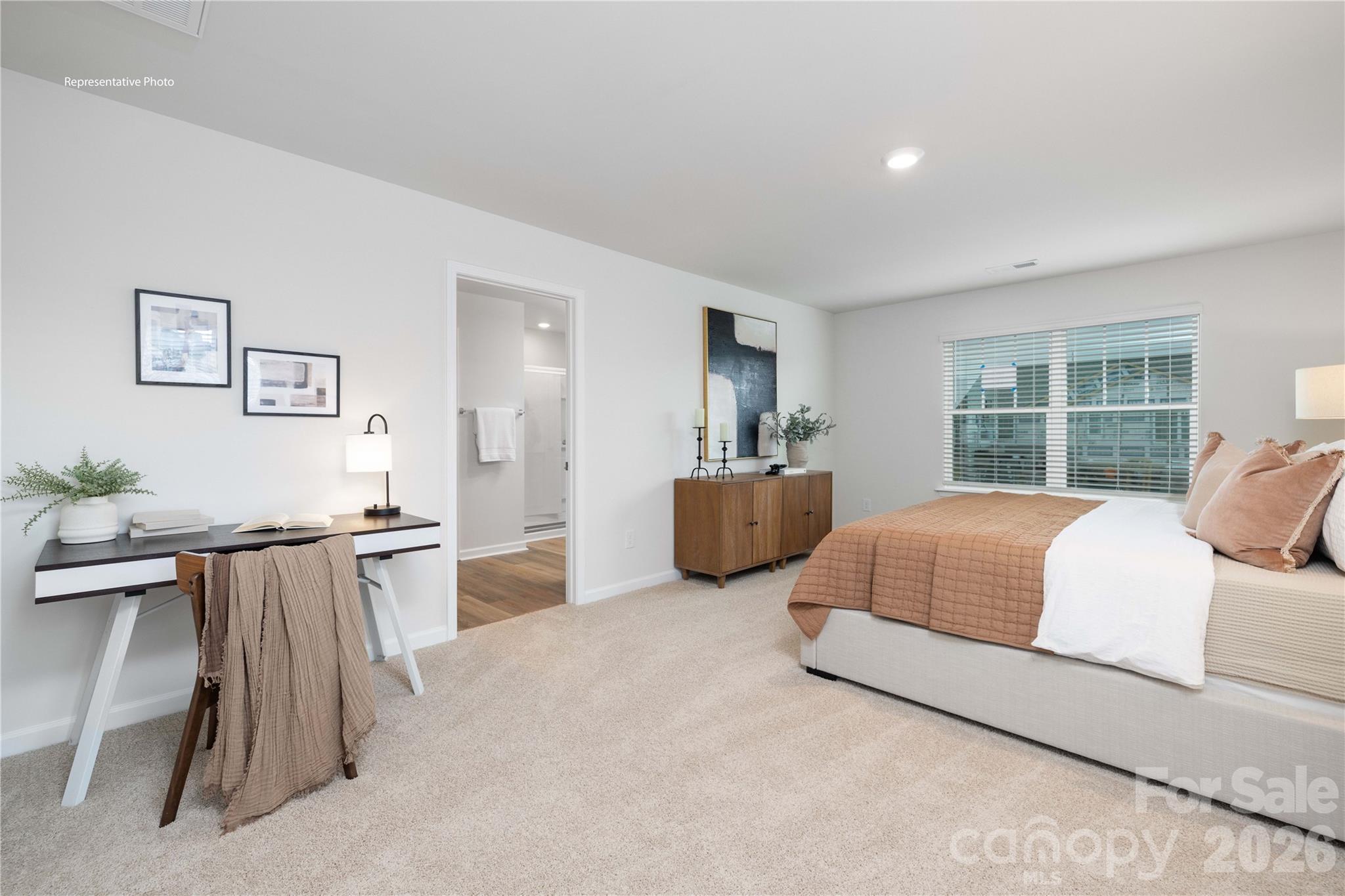 2027 Moorside Court Property Photo 20