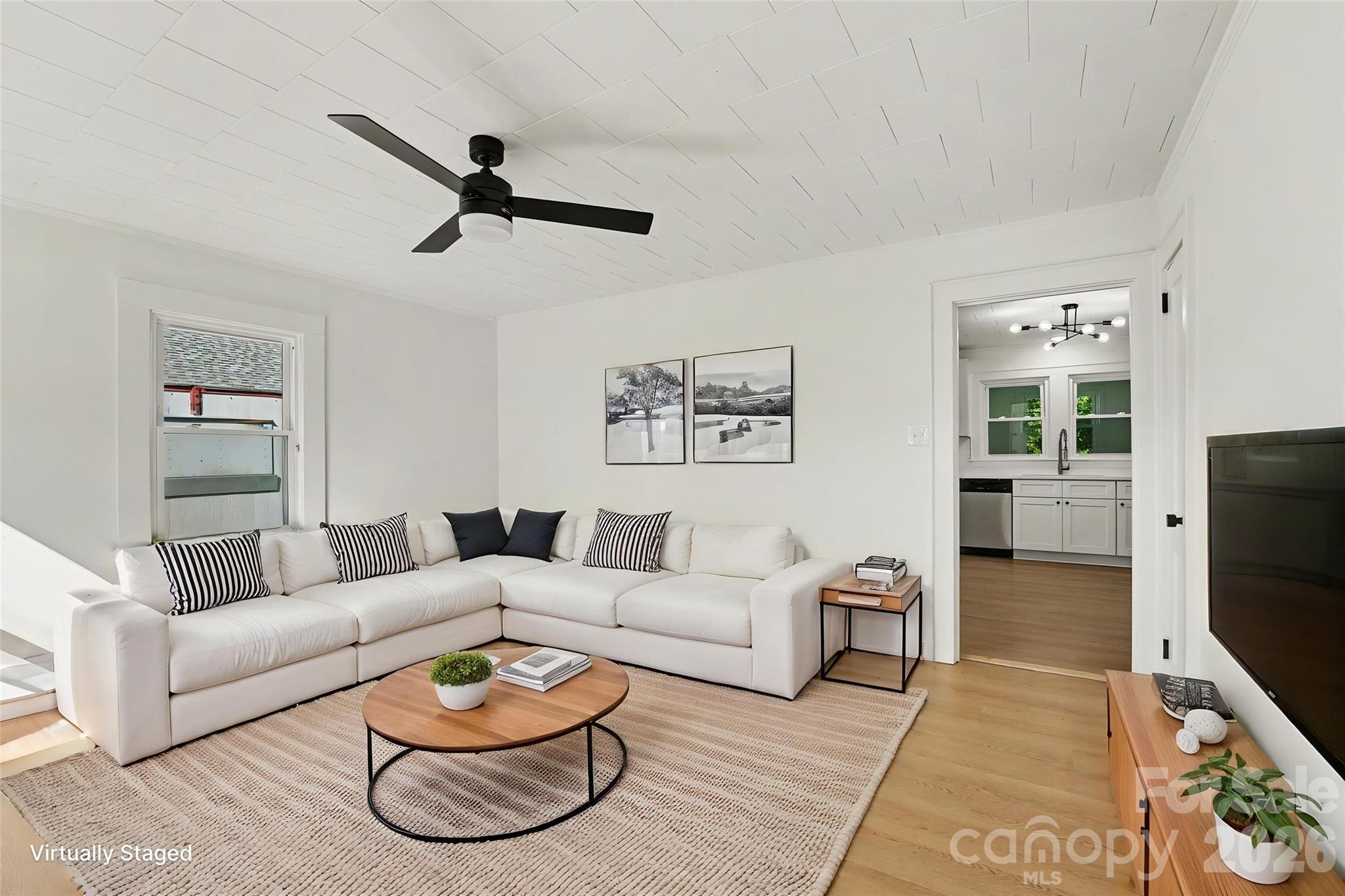 115 Autumn Leaf Road Property Photo 2