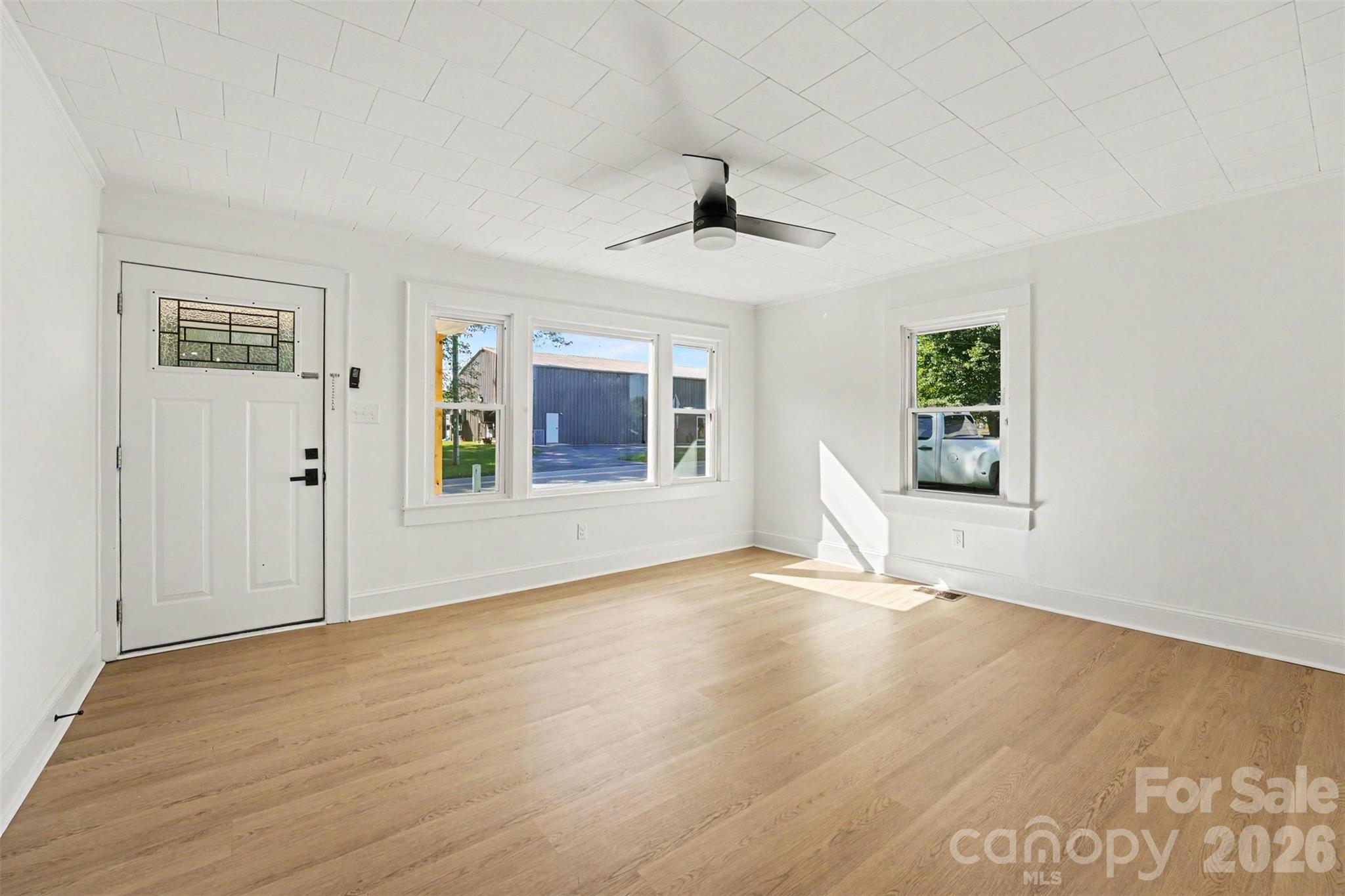 115 Autumn Leaf Road Property Photo 8