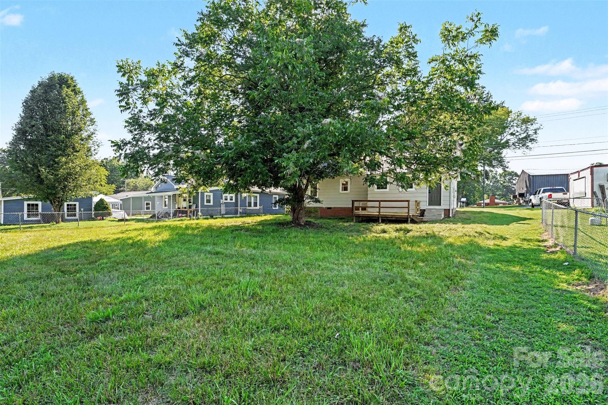 115 Autumn Leaf Road Property Photo 16
