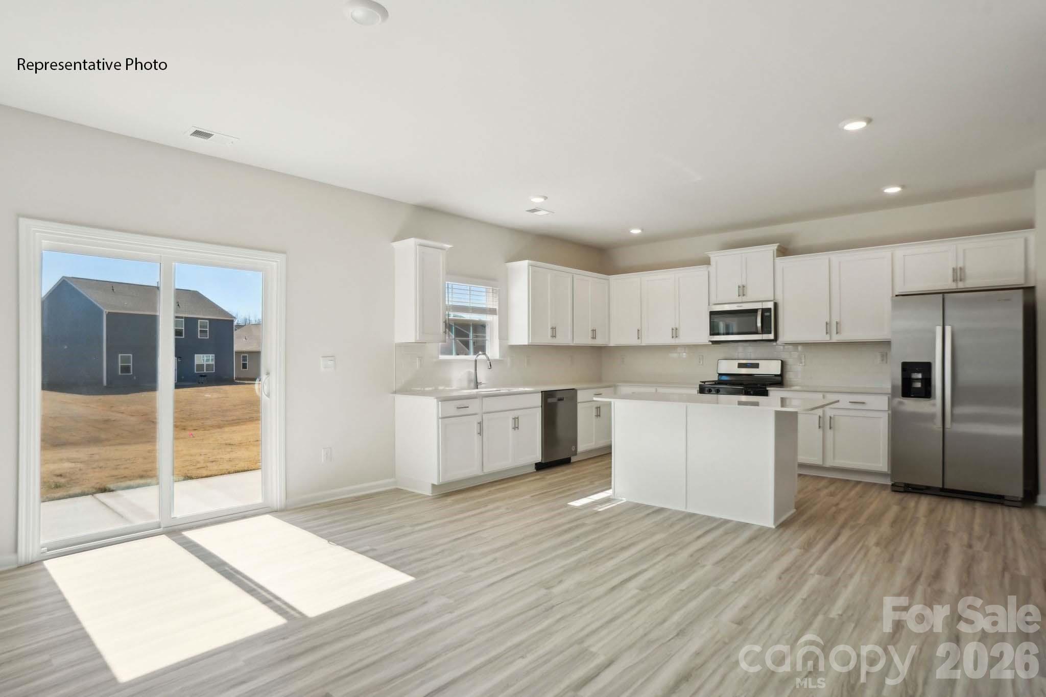 2031 Moorside Court Property Photo 19