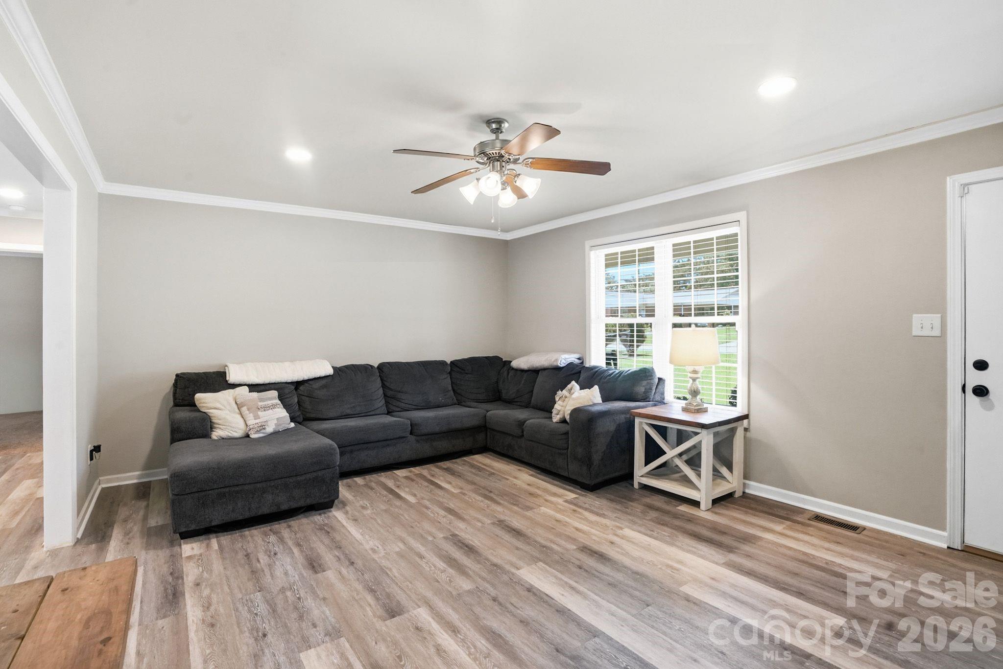 107 Wendover Drive Property Photo 10