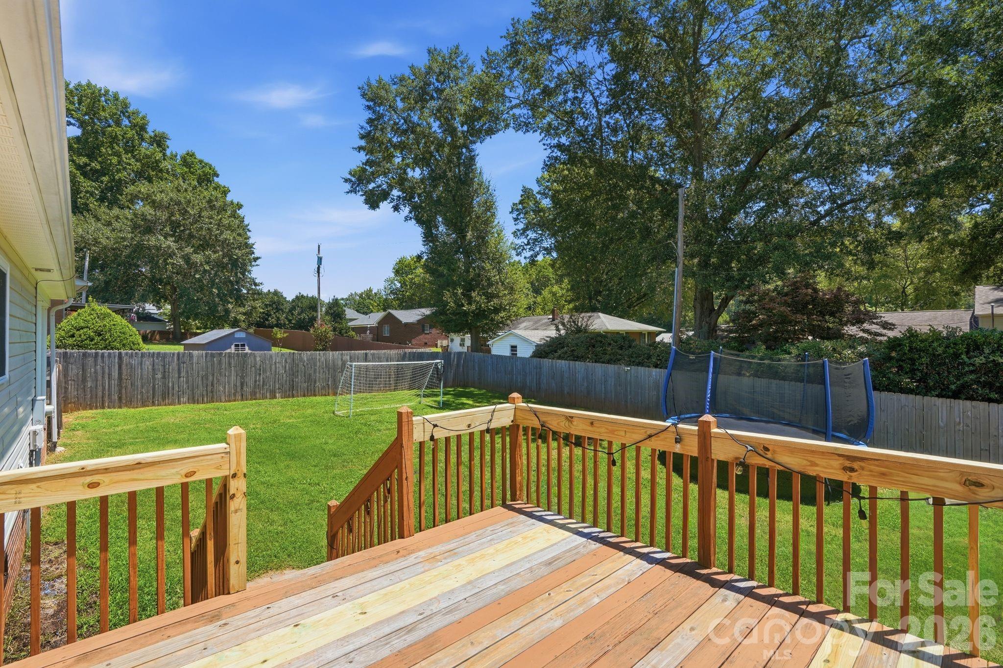 107 Wendover Drive Property Photo 31