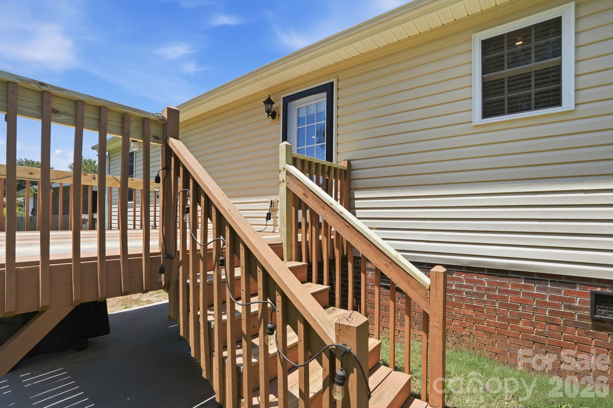 107 Wendover Drive Property Photo 32