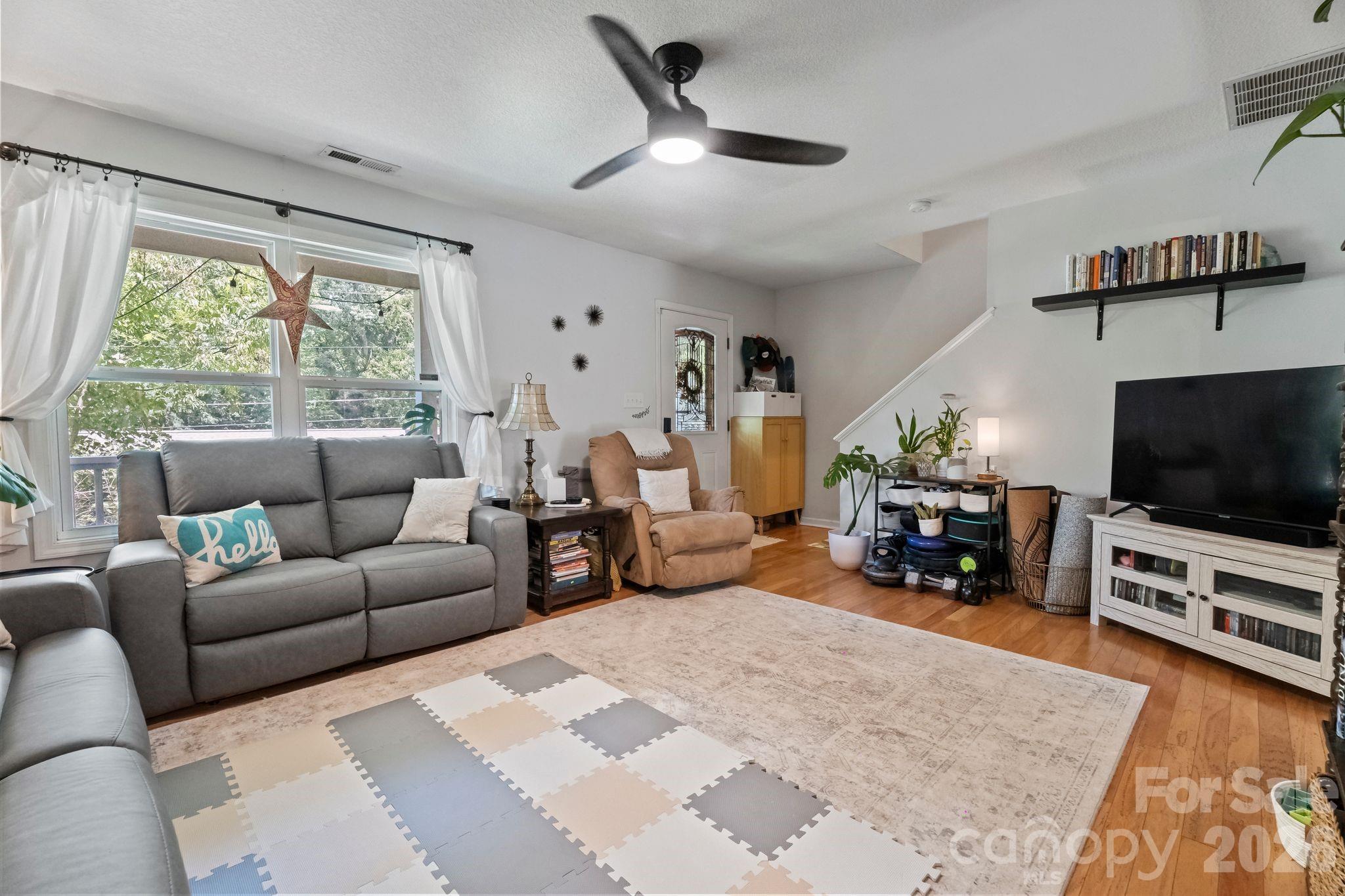 18 Old West Chapel Road Property Photo 14