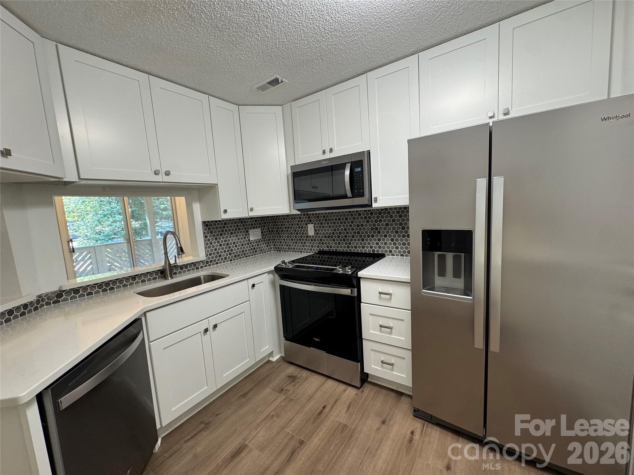 6523 Clavell Lane L Property Photo 9