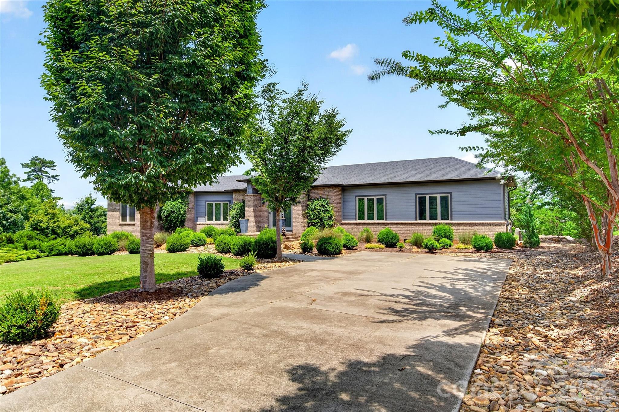 362 Captains Drive Property Photo 6