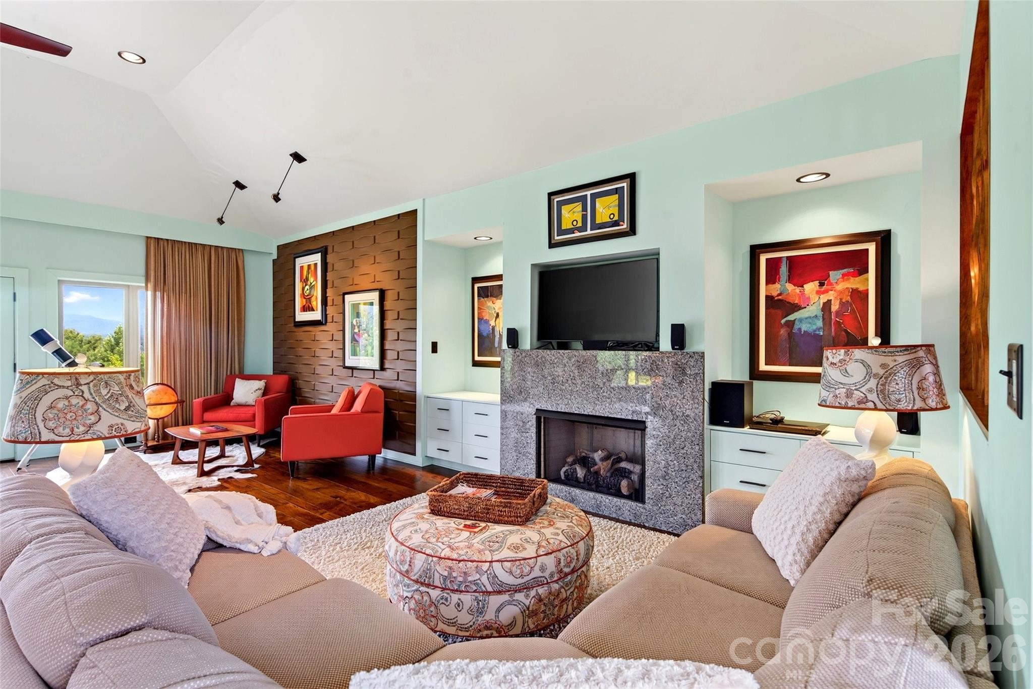 362 Captains Drive Property Photo 13