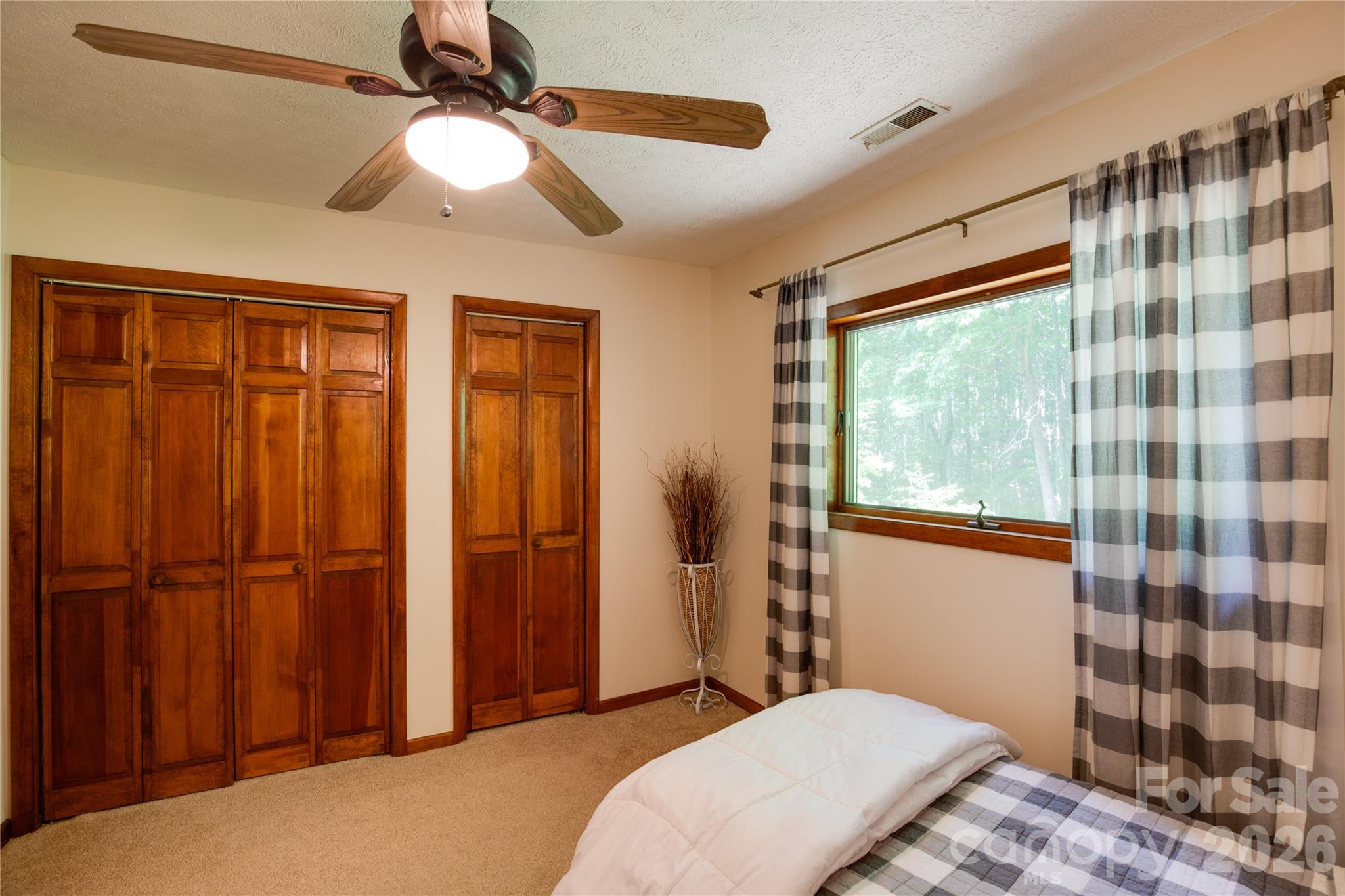 300 Buck Drive Property Photo 37