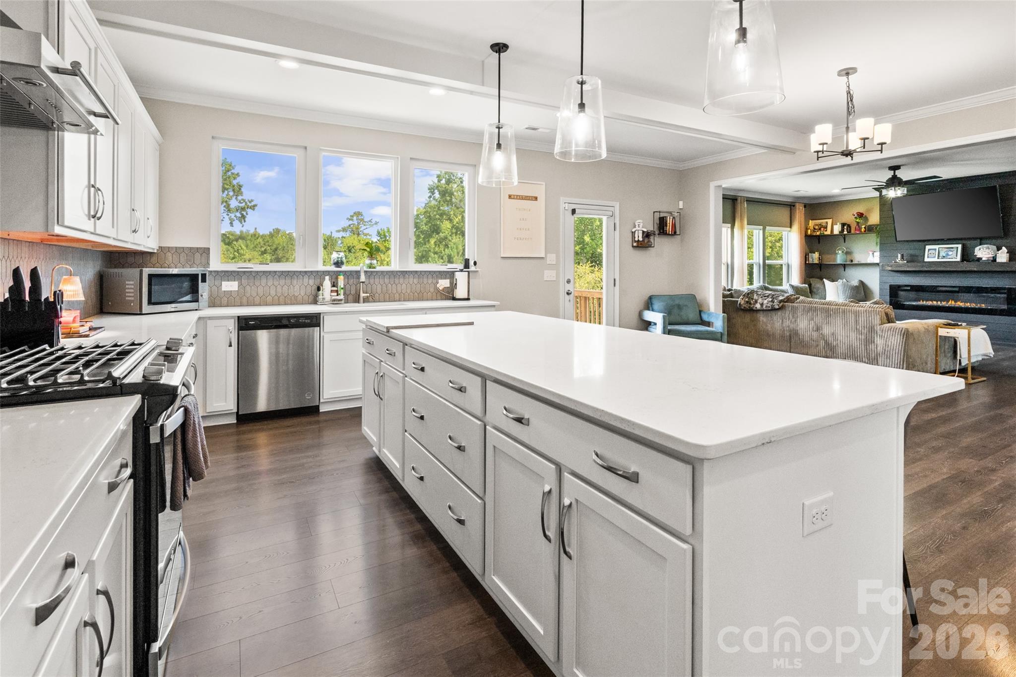 14444 Maritime Drive Property Photo 14