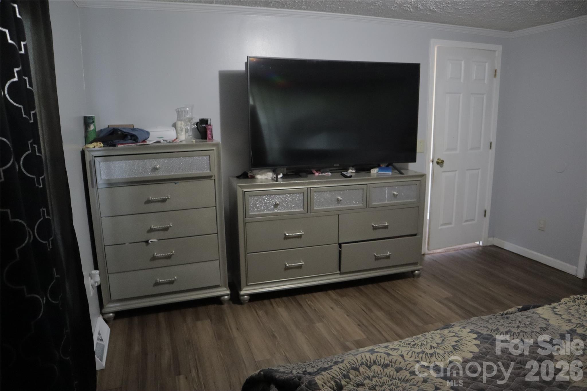 179 W Hilltop Lane Property Photo 7