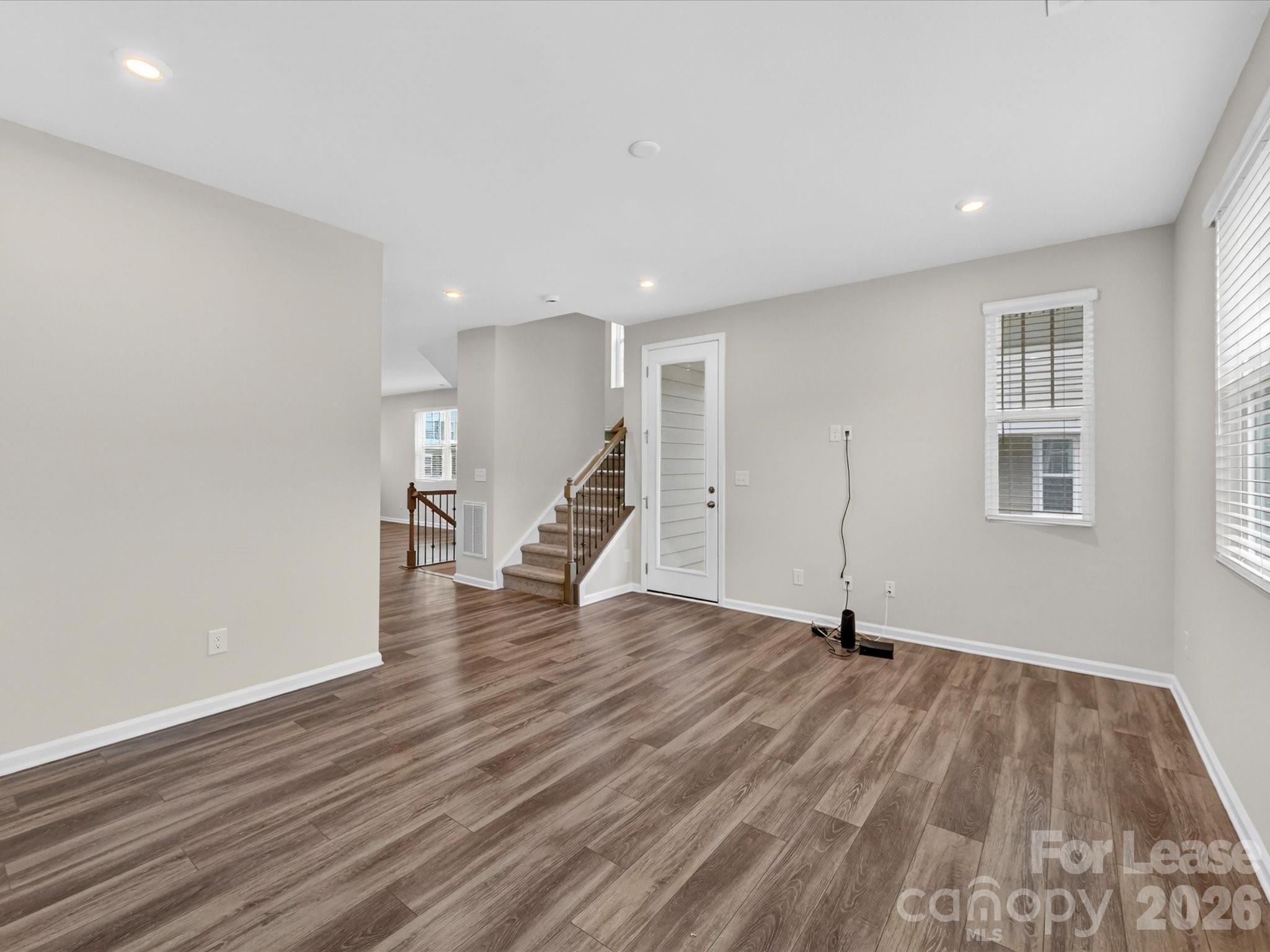 420 Burr Street Property Photo 20