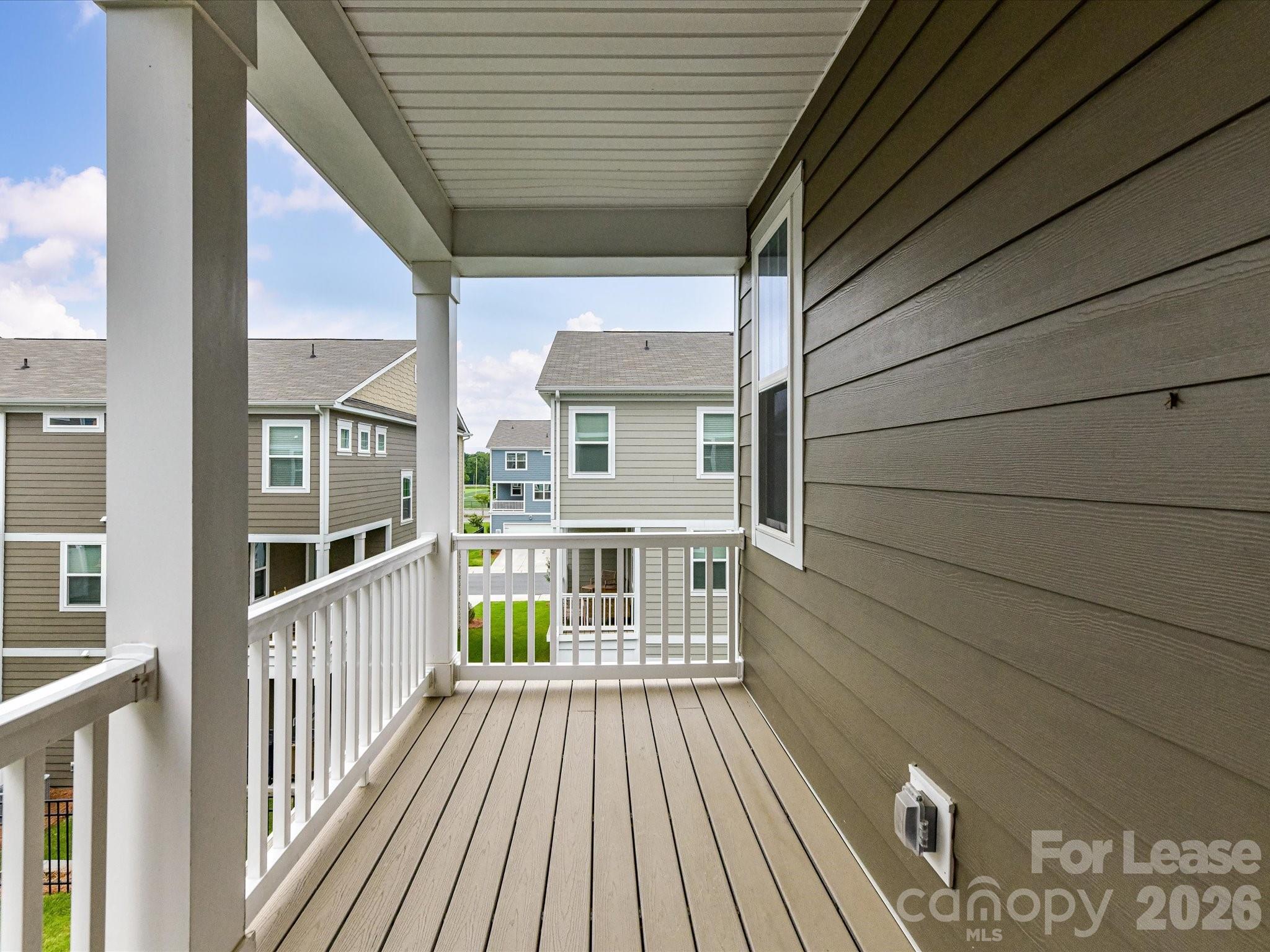 420 Burr Street Property Photo 33