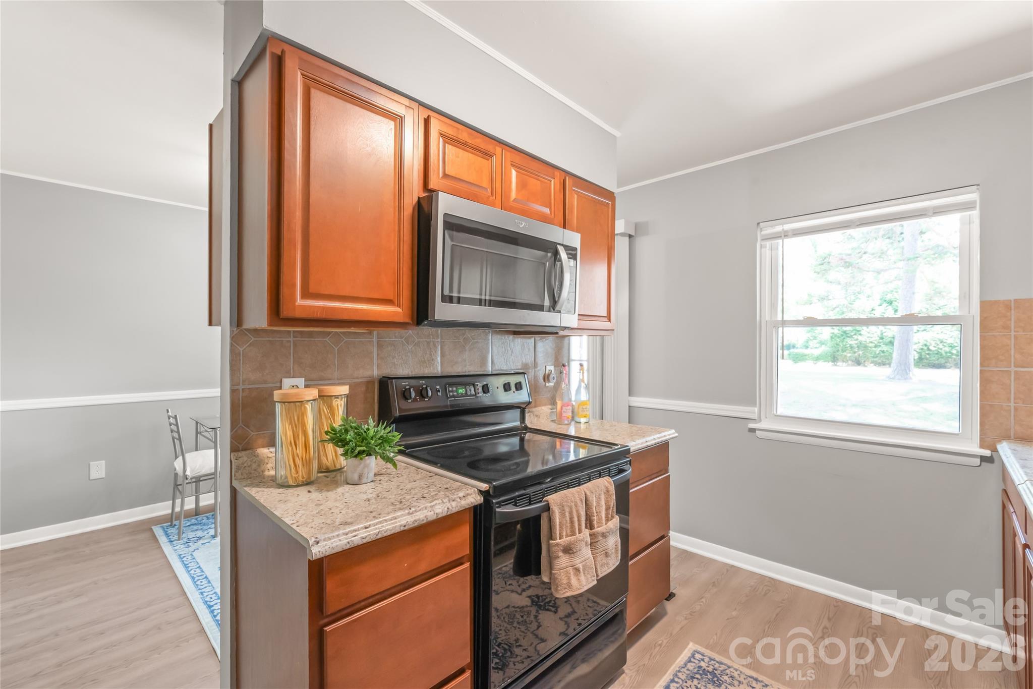 9156 Black Heath Circle B Property Photo 10