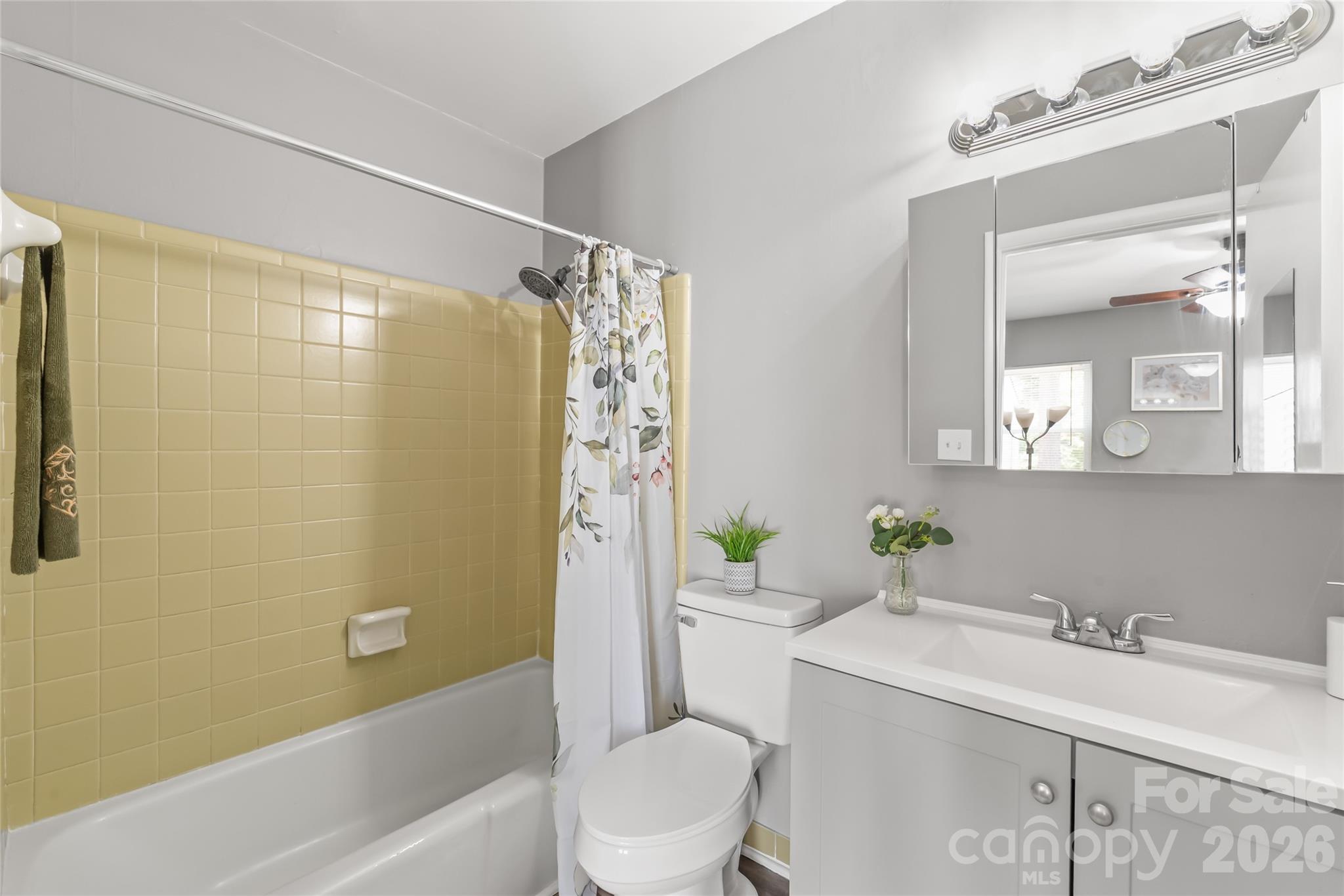 9156 Black Heath Circle B Property Photo 21