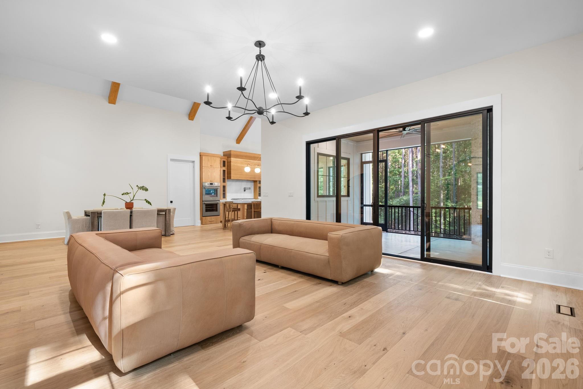 3738 George Court Property Photo 16