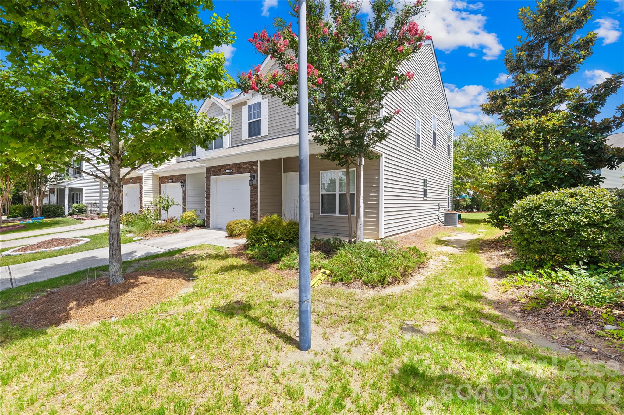 4404892 Property Photo 2