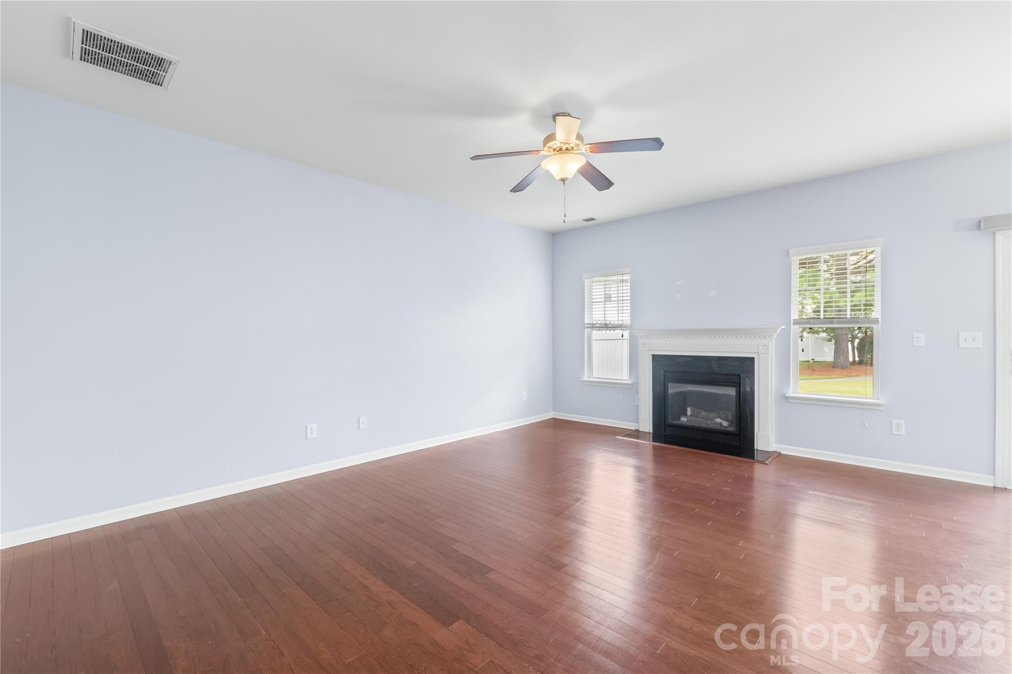 4404892 Property Photo 4