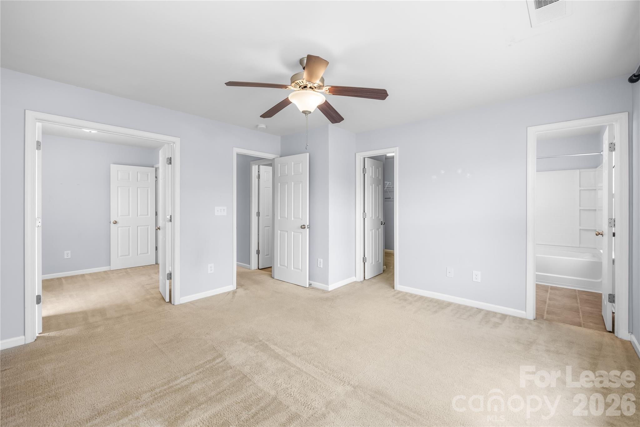 4404892 Property Photo 14