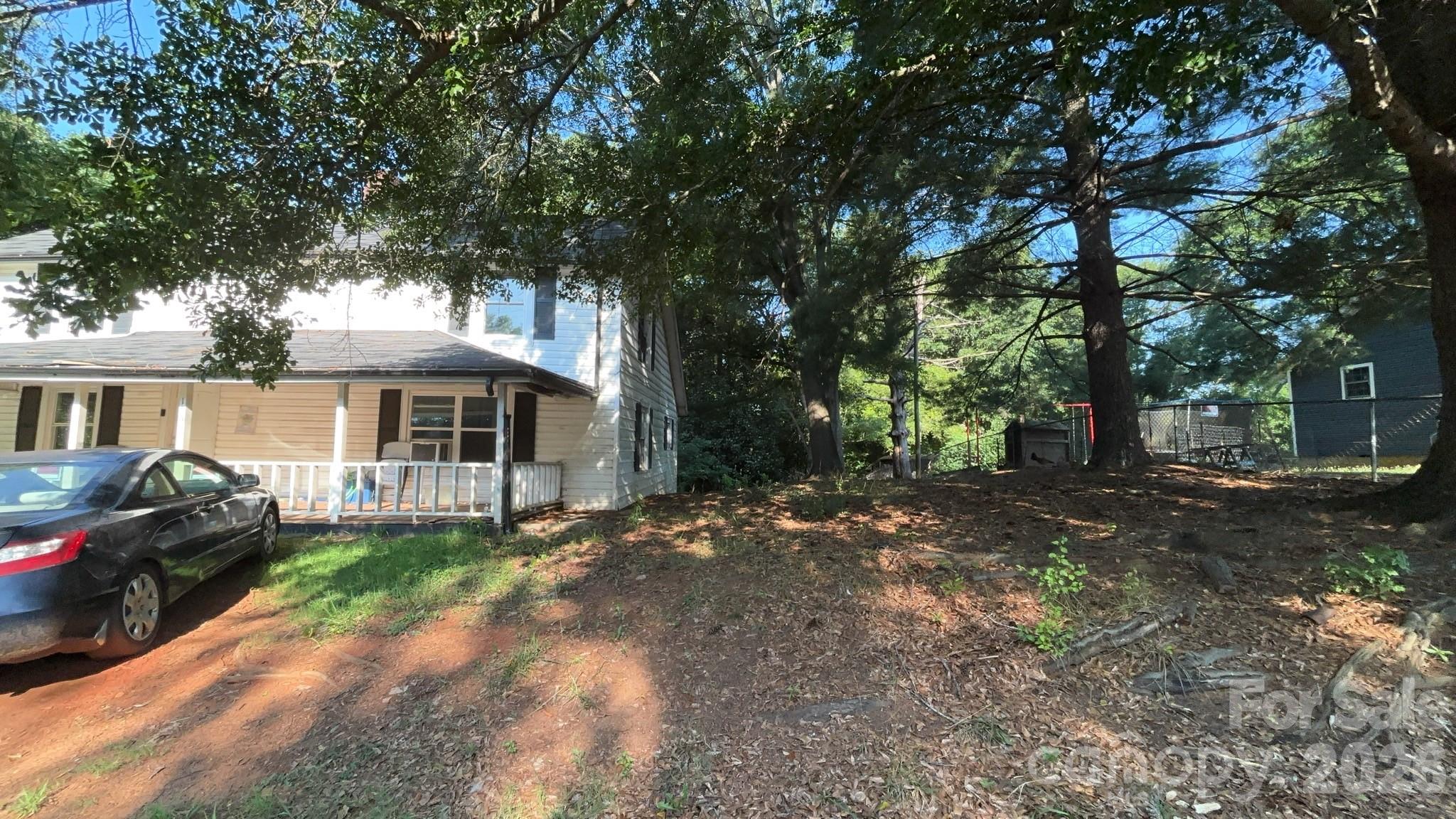 166 Main Street Property Photo 3