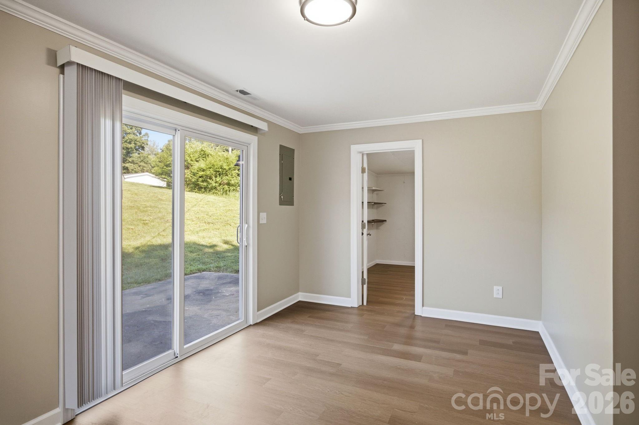 3123 Castle Avenue Property Photo 15
