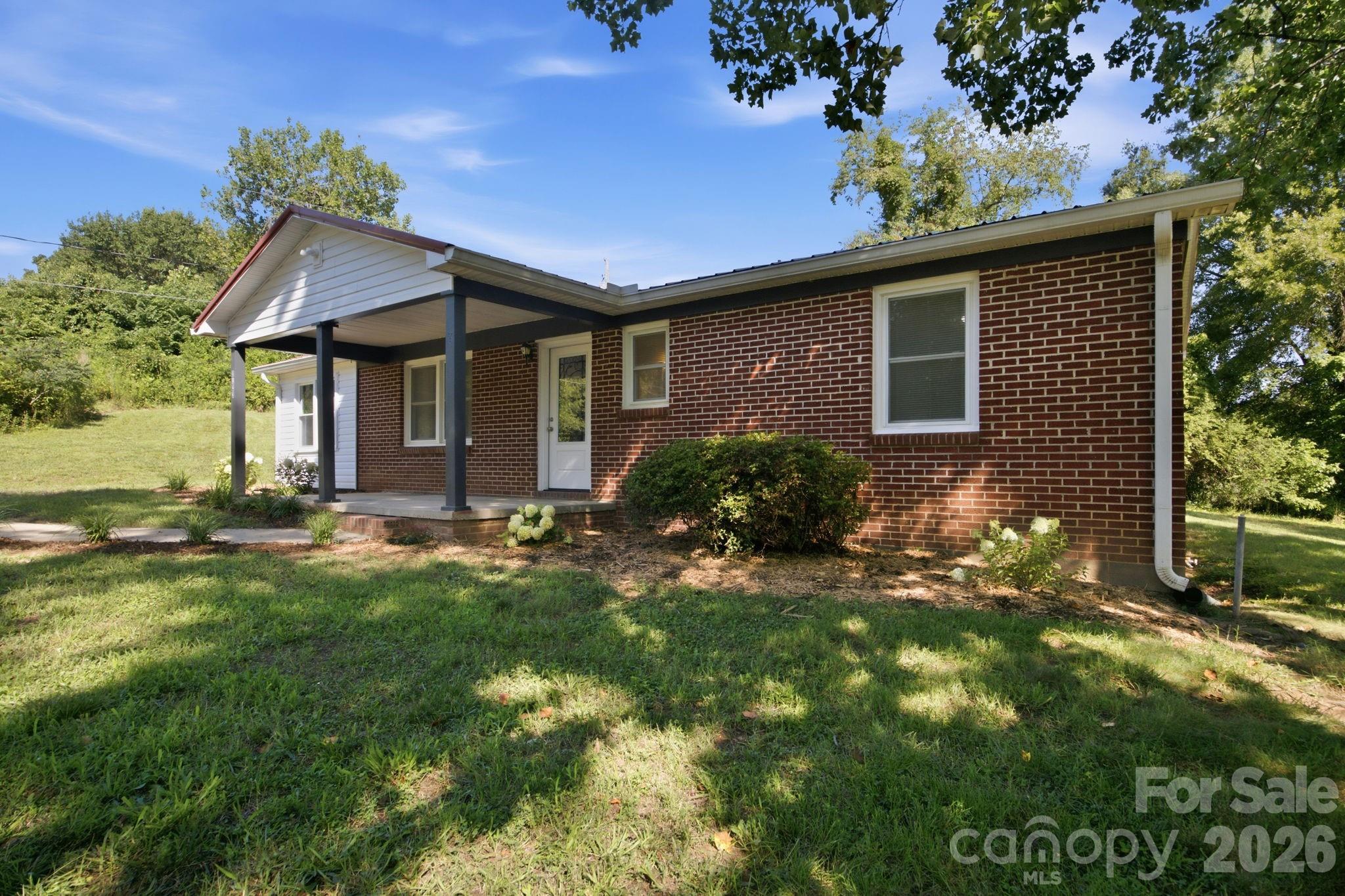 3123 Castle Avenue Property Photo 24