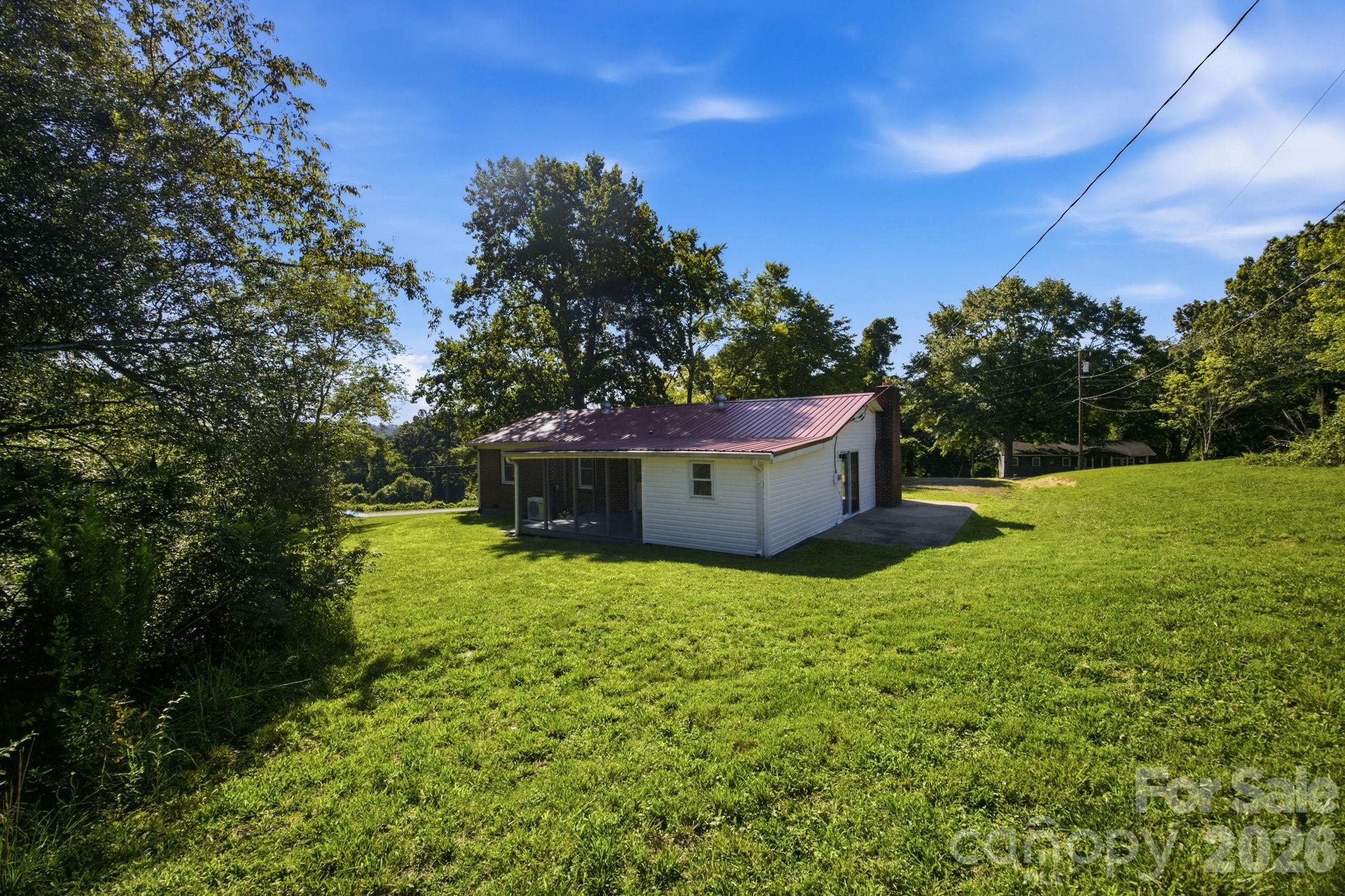 3123 Castle Avenue Property Photo 32