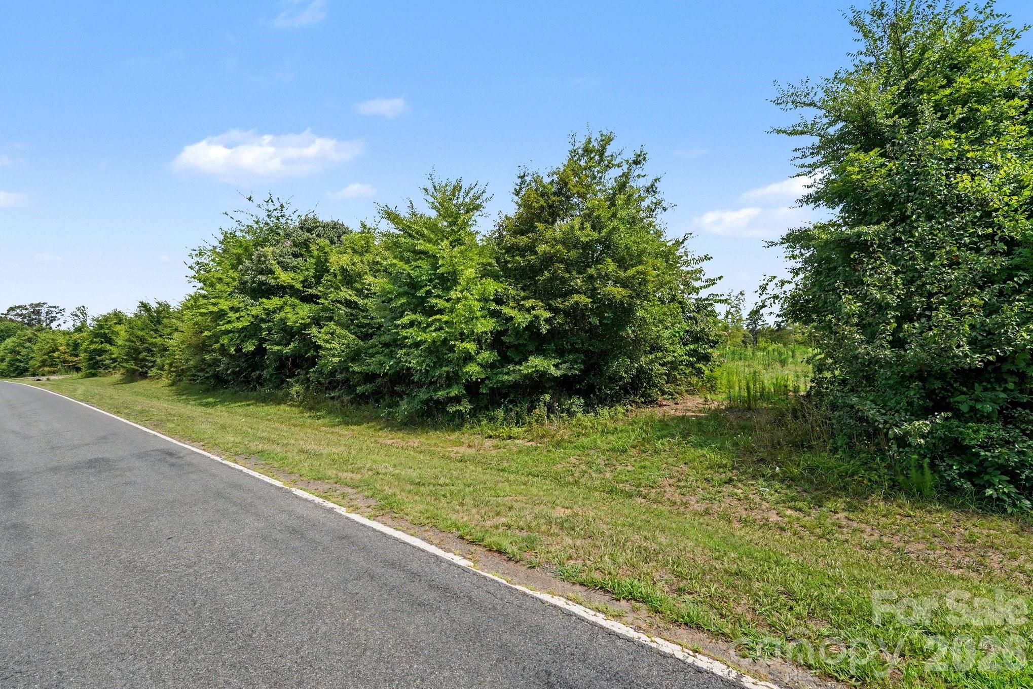 01 Pineville Road Property Photo 2