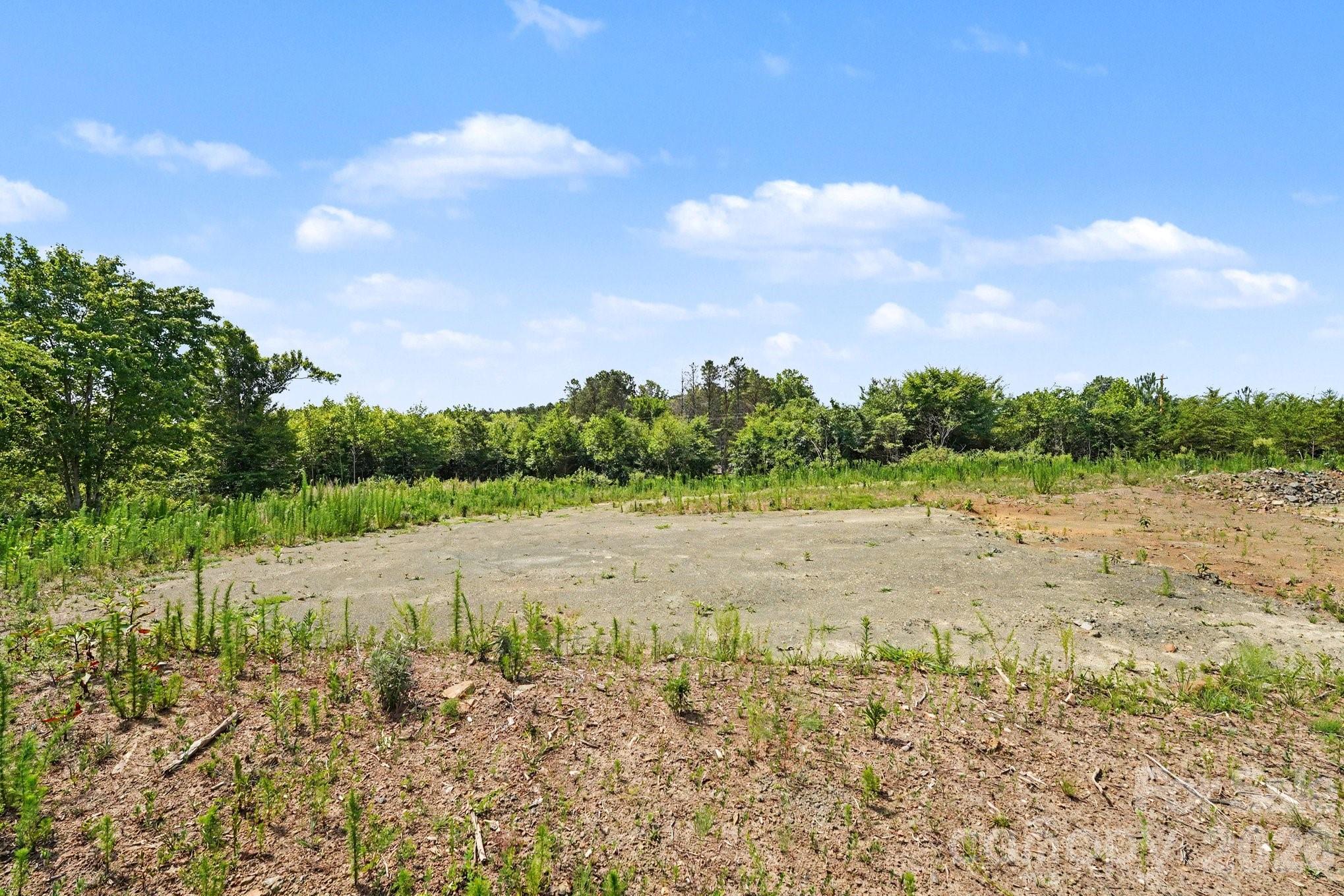 01 Pineville Road Property Photo 4
