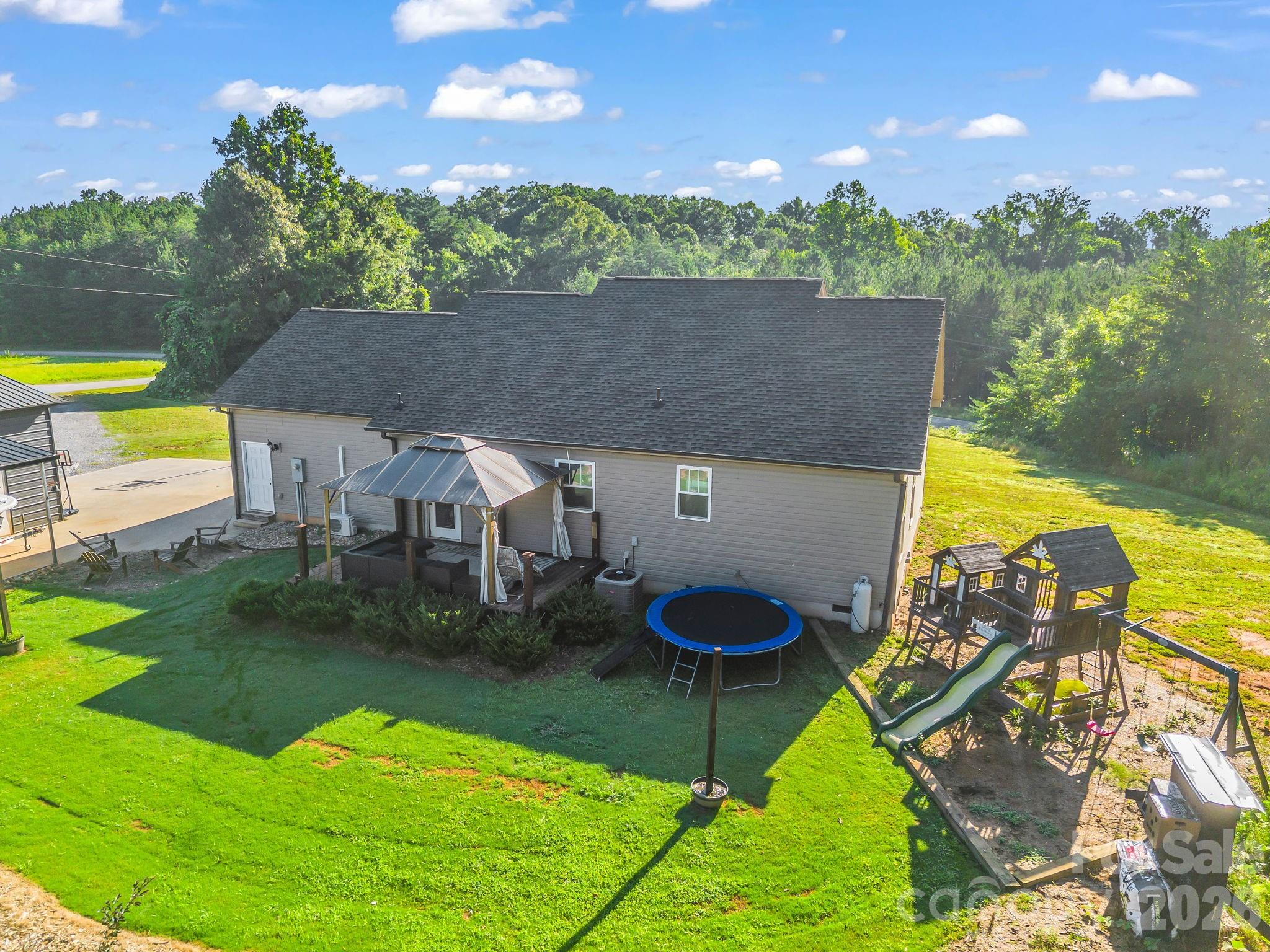 117 Clarence Henson Road Property Photo 7